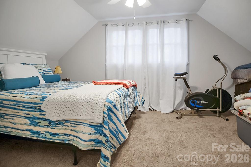 122 Rockman Road — Grover