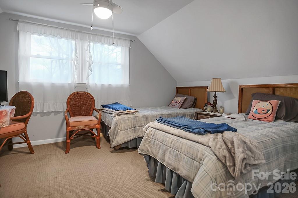 122 Rockman Road — Grover