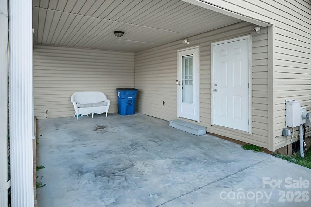 122 Rockman Road — Grover