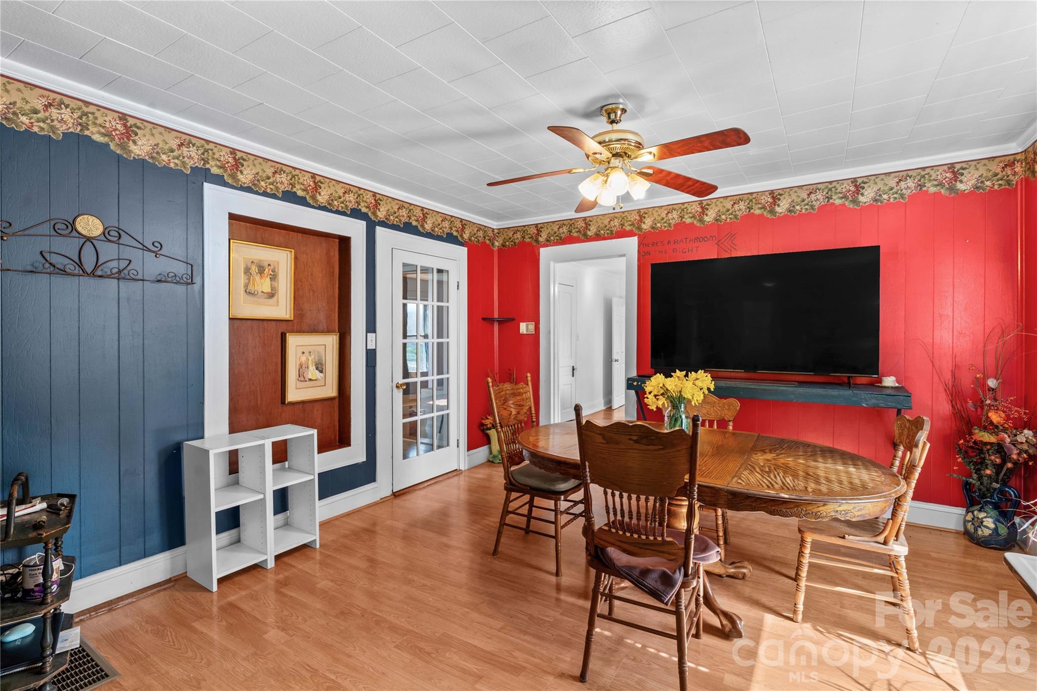 1022 Railroad Avenue — China Grove