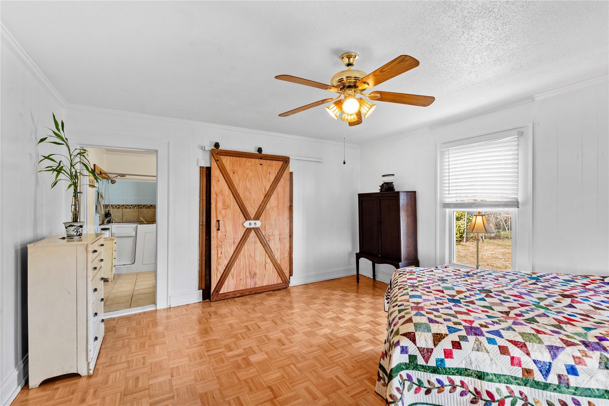 1022 Railroad Avenue — China Grove