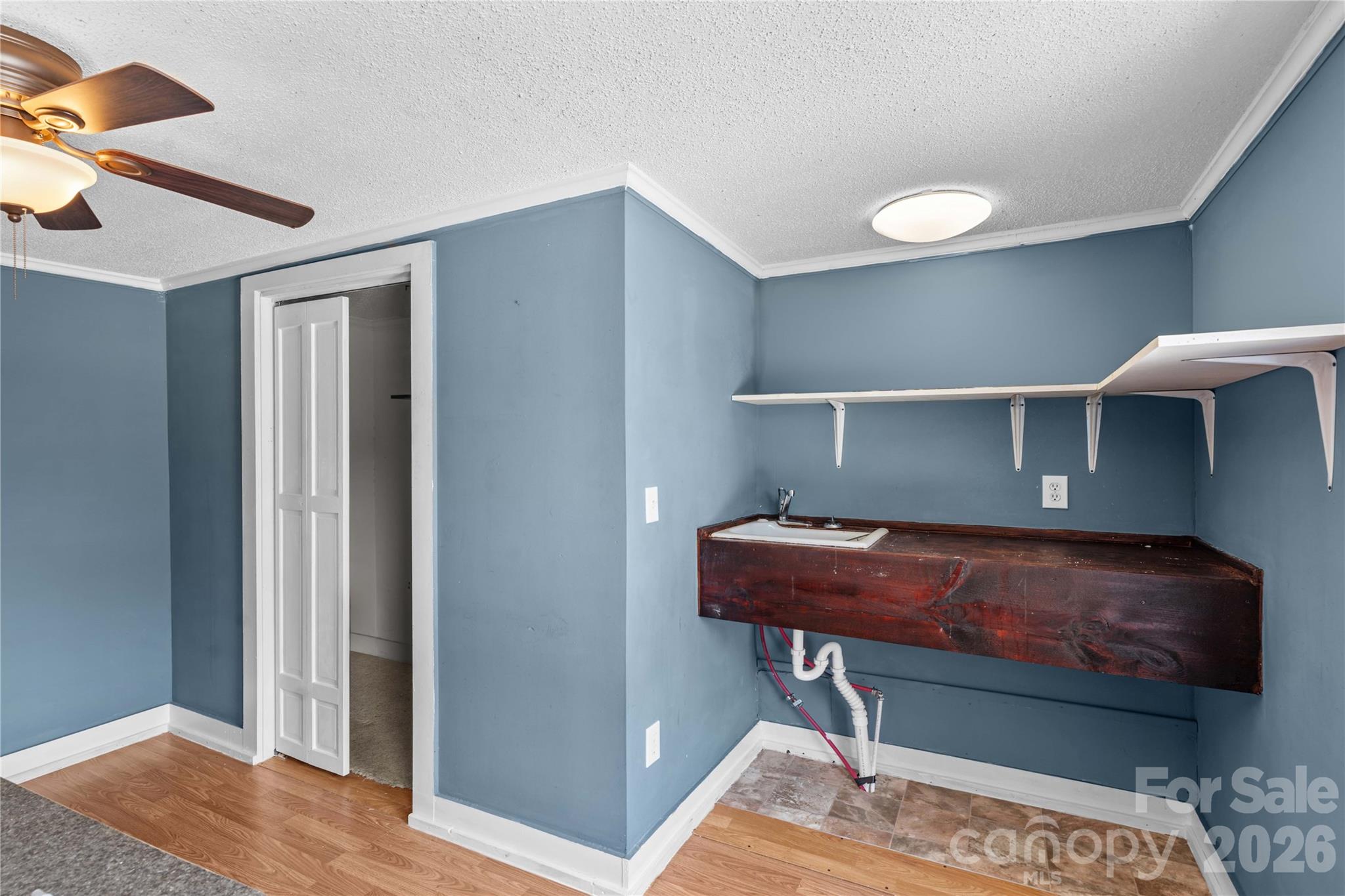 1022 Railroad Avenue — China Grove