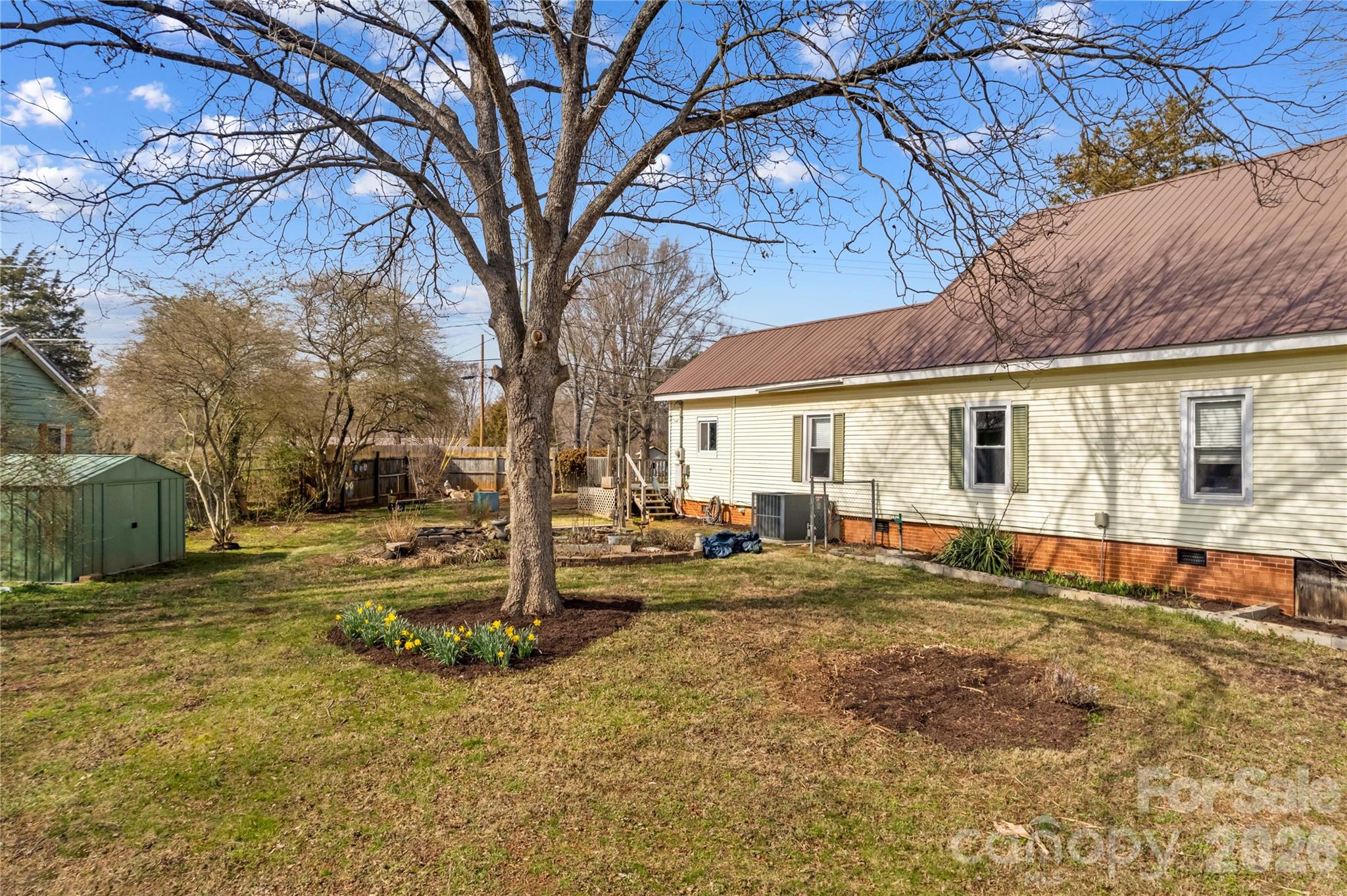 1022 Railroad Avenue — China Grove