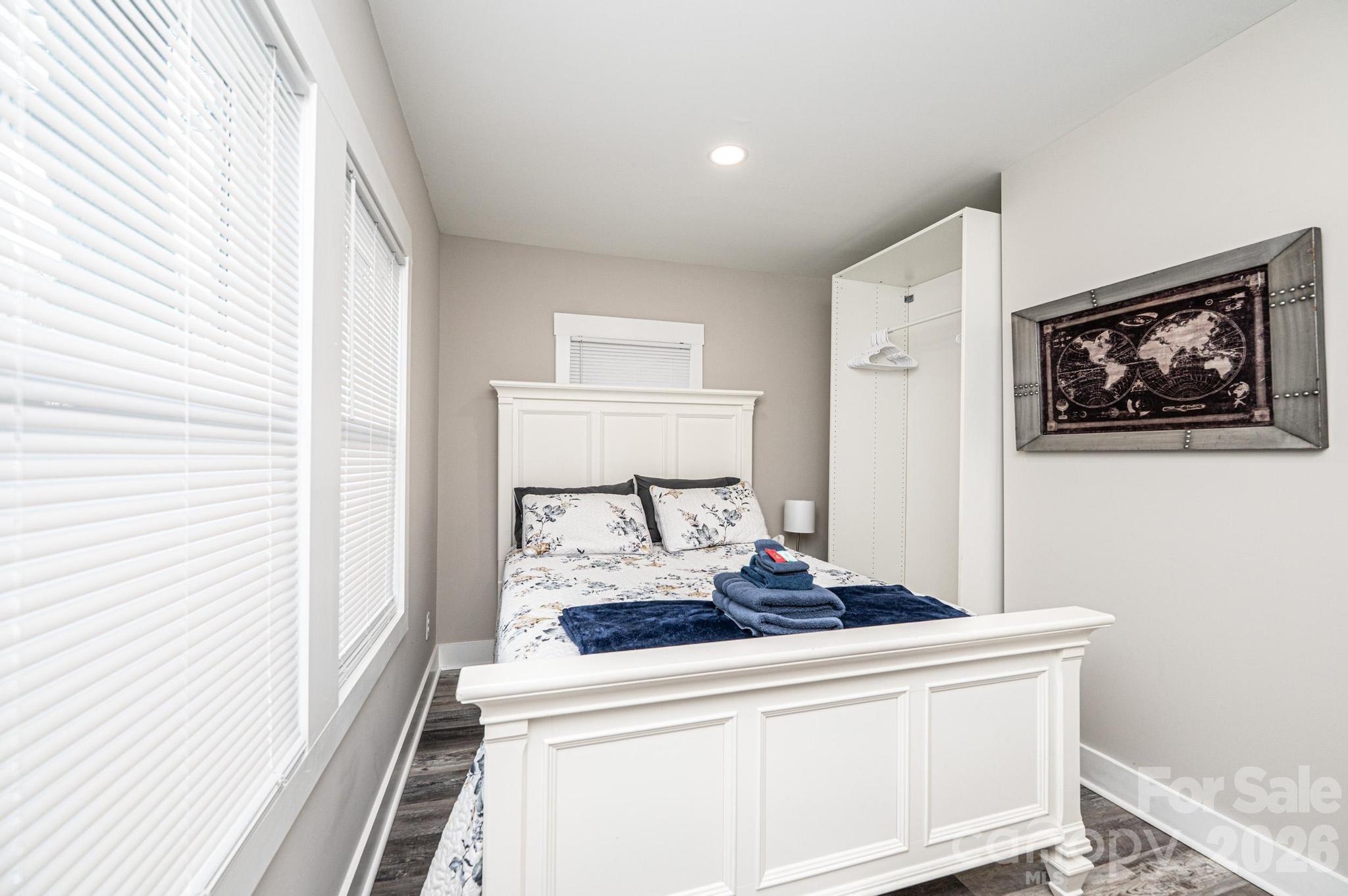 308 W sycamore Street — Lincolnton