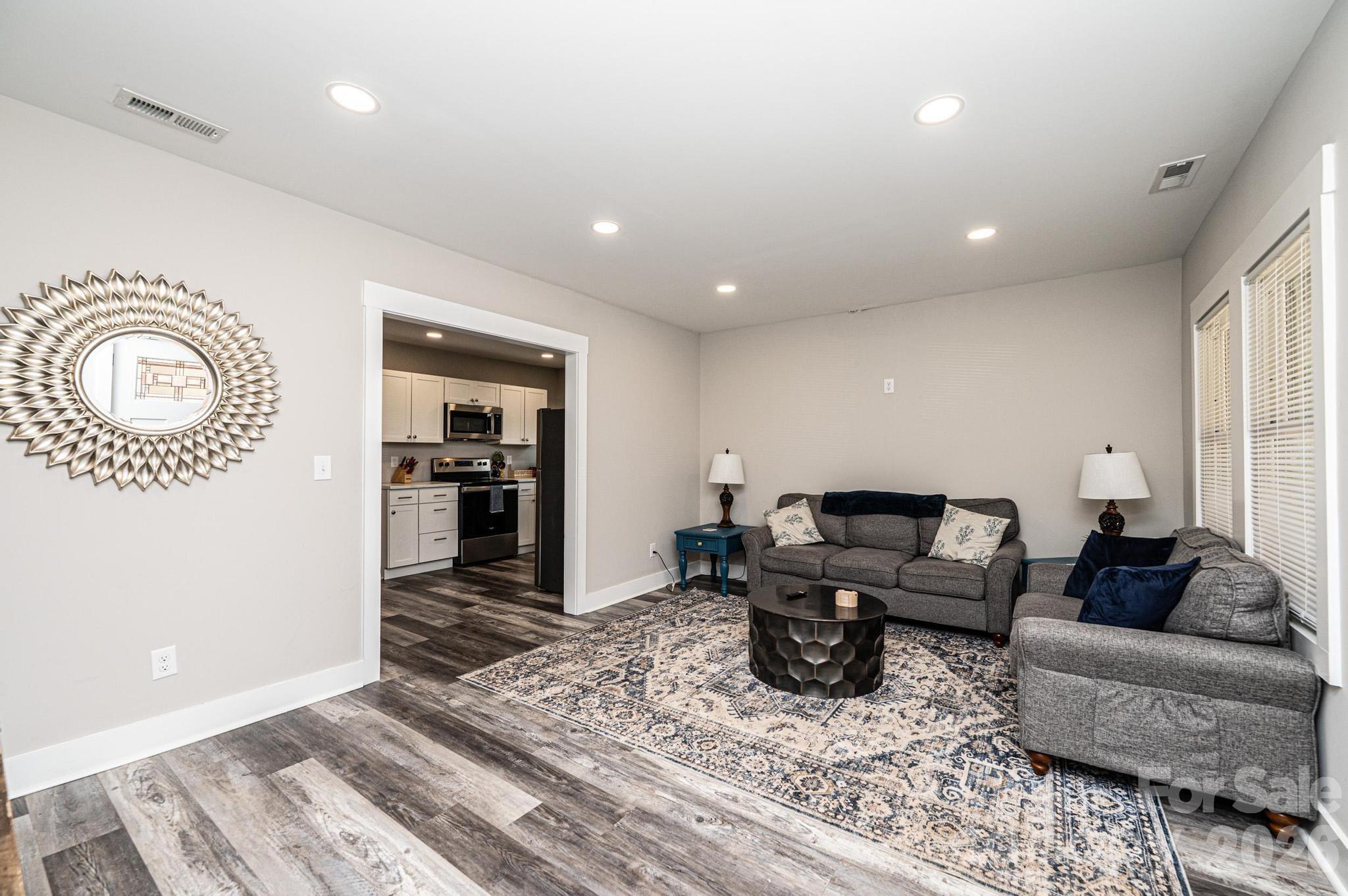 308 W sycamore Street — Lincolnton