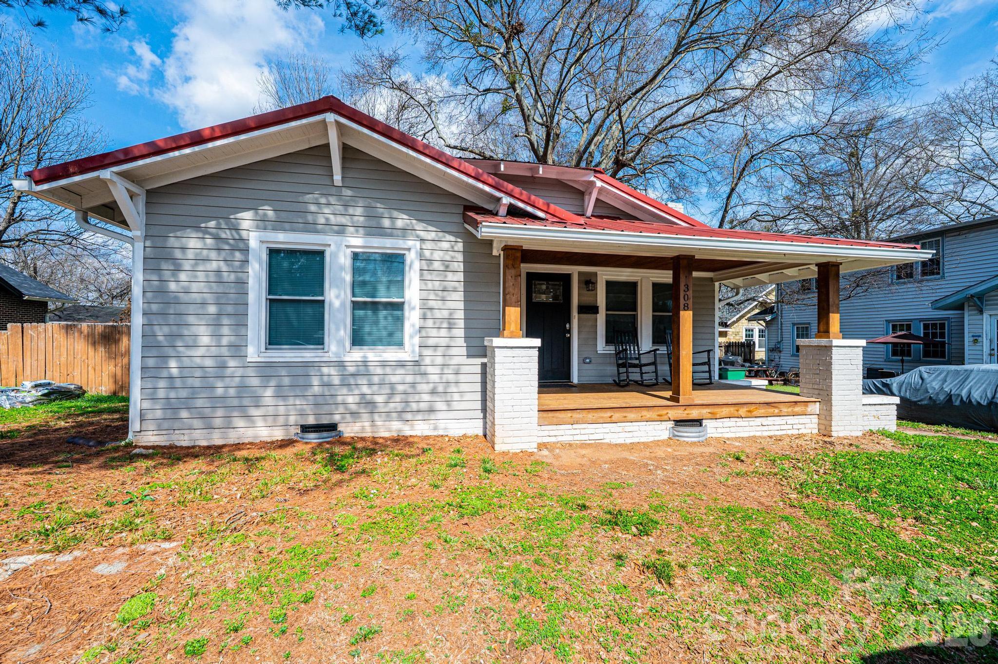 308 W sycamore Street — Lincolnton
