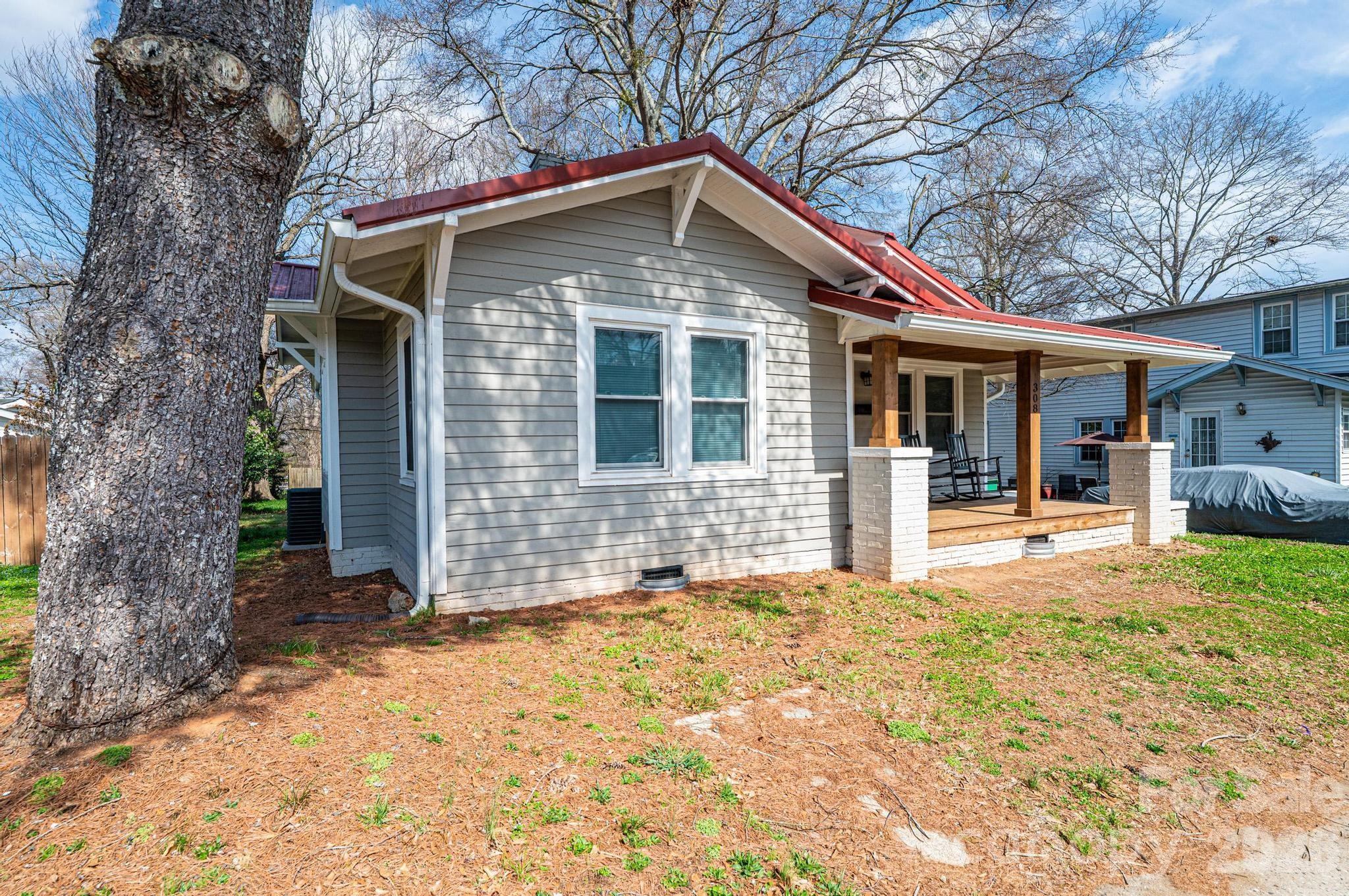 308 W sycamore Street — Lincolnton