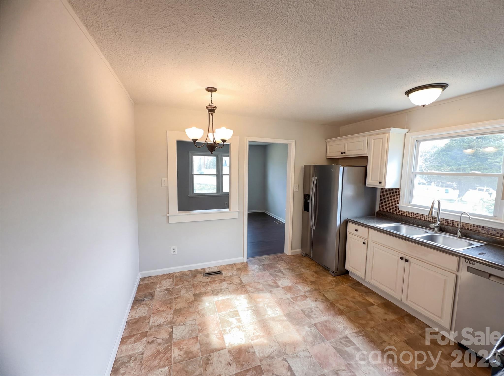 120 Sunset Lane — Bessemer City