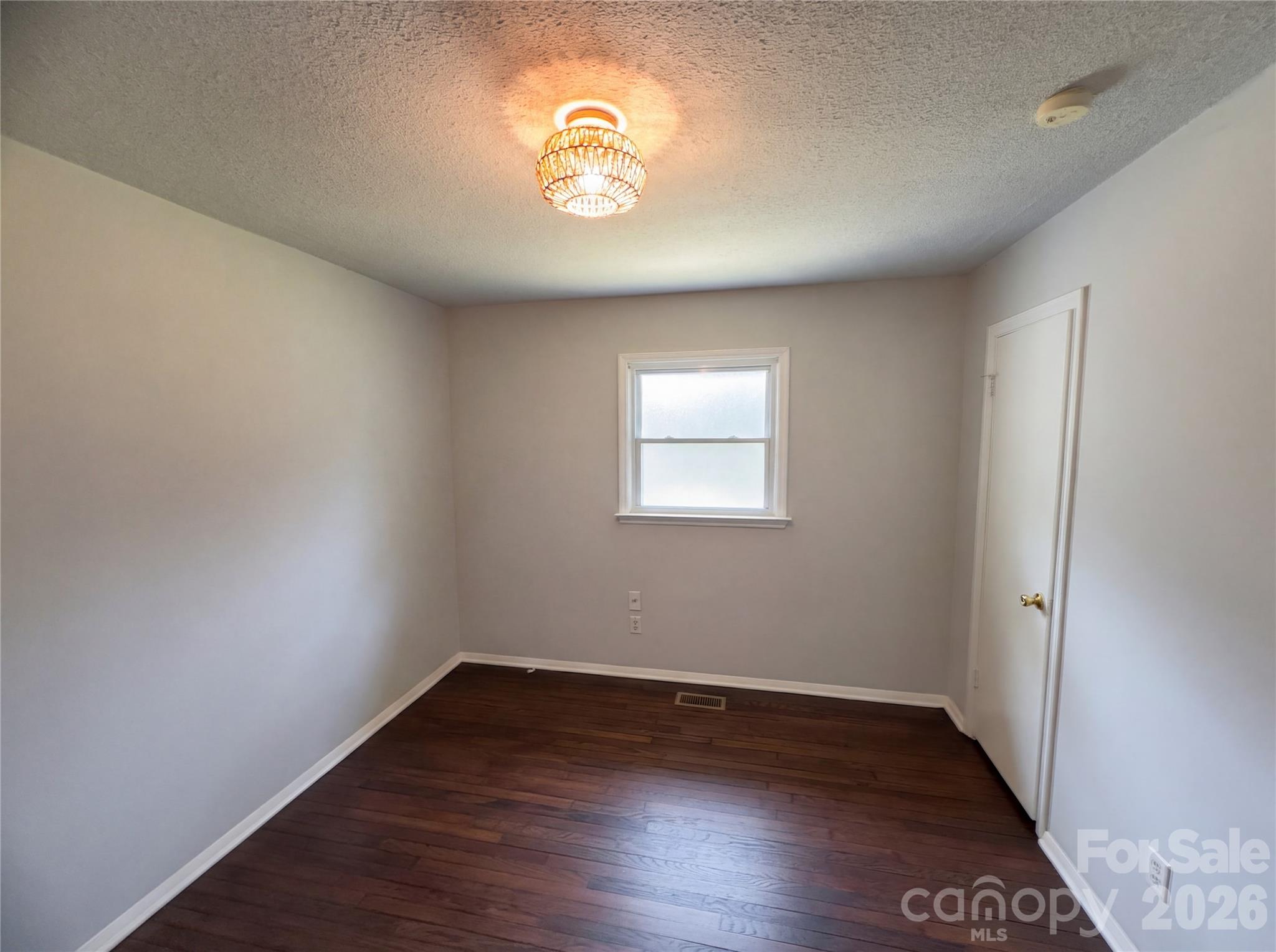120 Sunset Lane — Bessemer City
