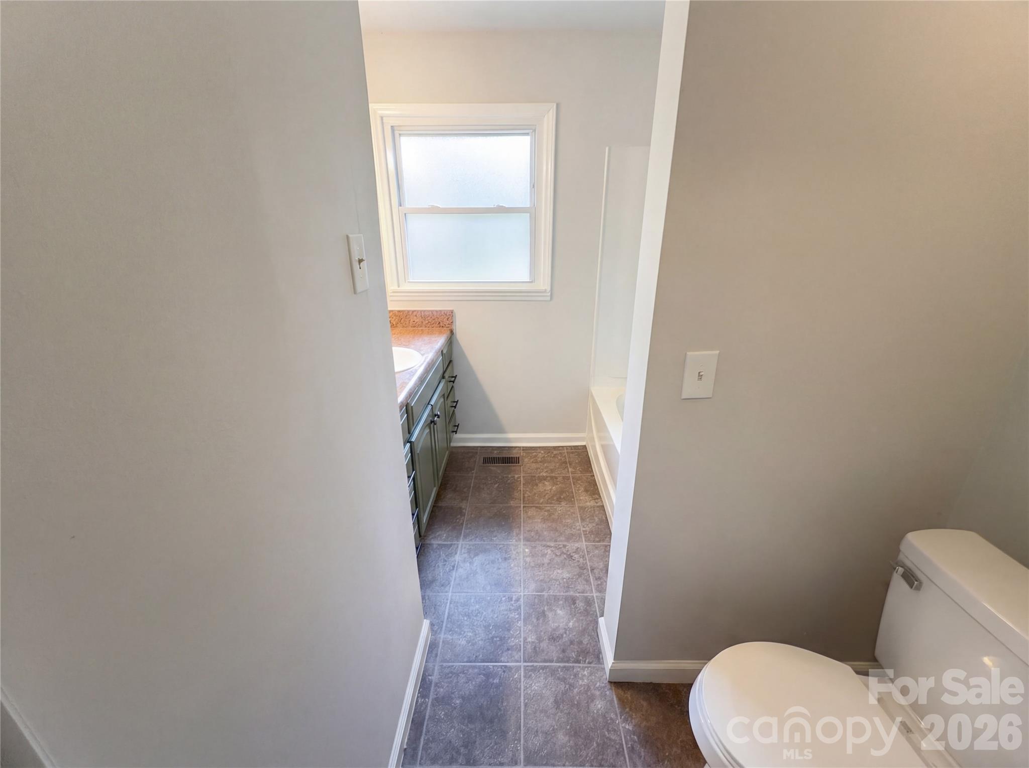 120 Sunset Lane — Bessemer City