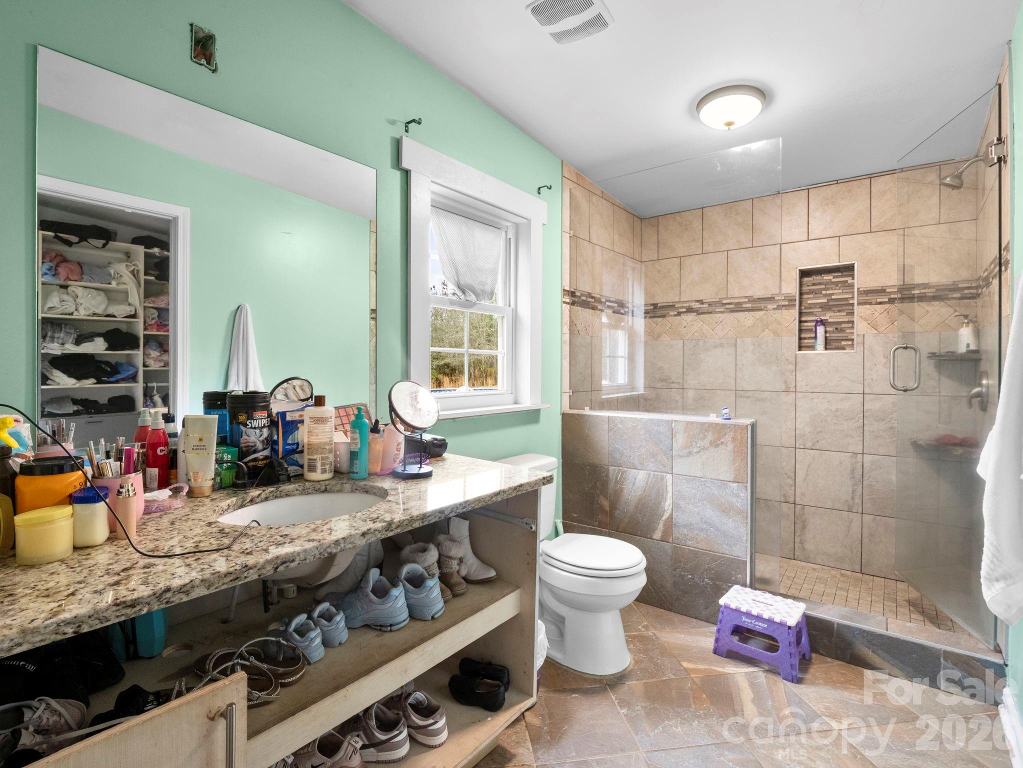 166 Fleece Lane — Mooresboro
