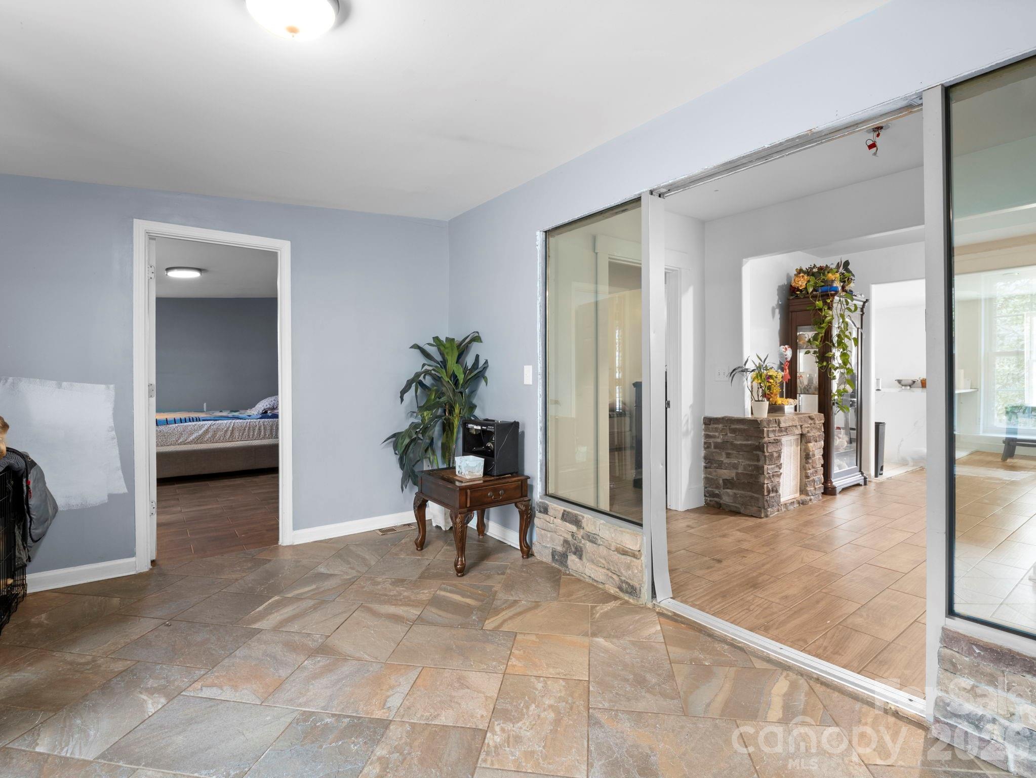 166 Fleece Lane — Mooresboro