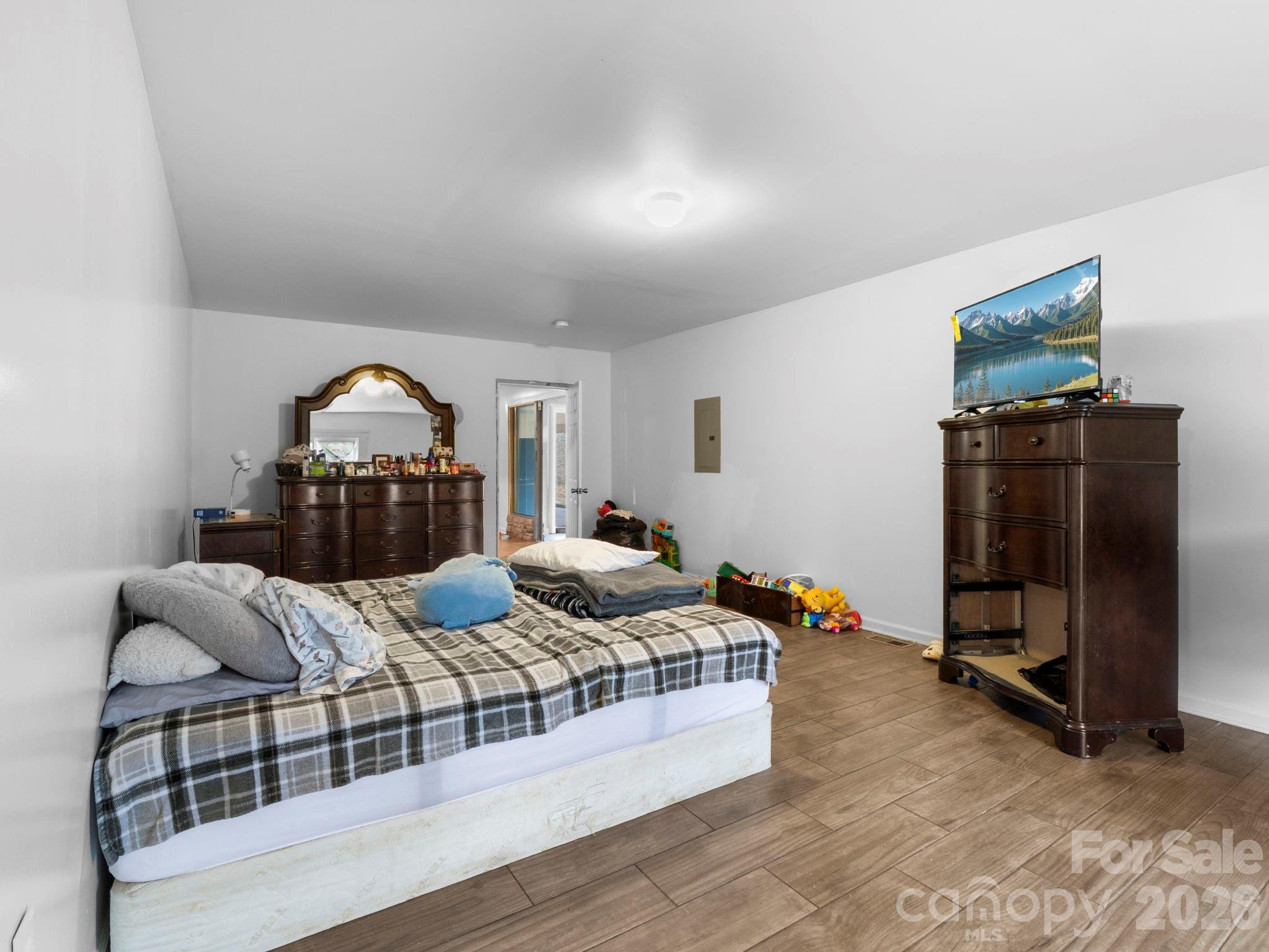166 Fleece Lane — Mooresboro