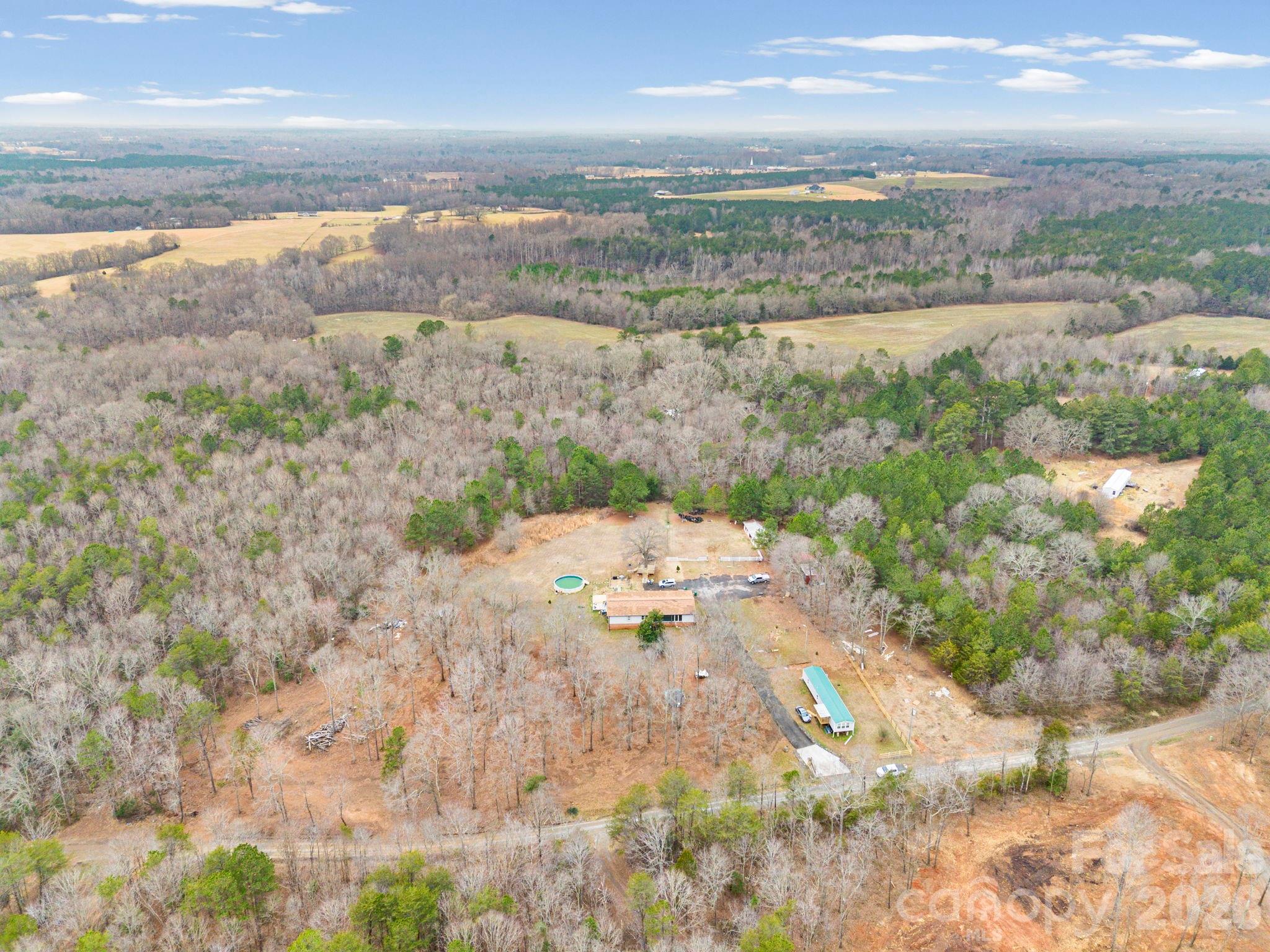 166 Fleece Lane — Mooresboro