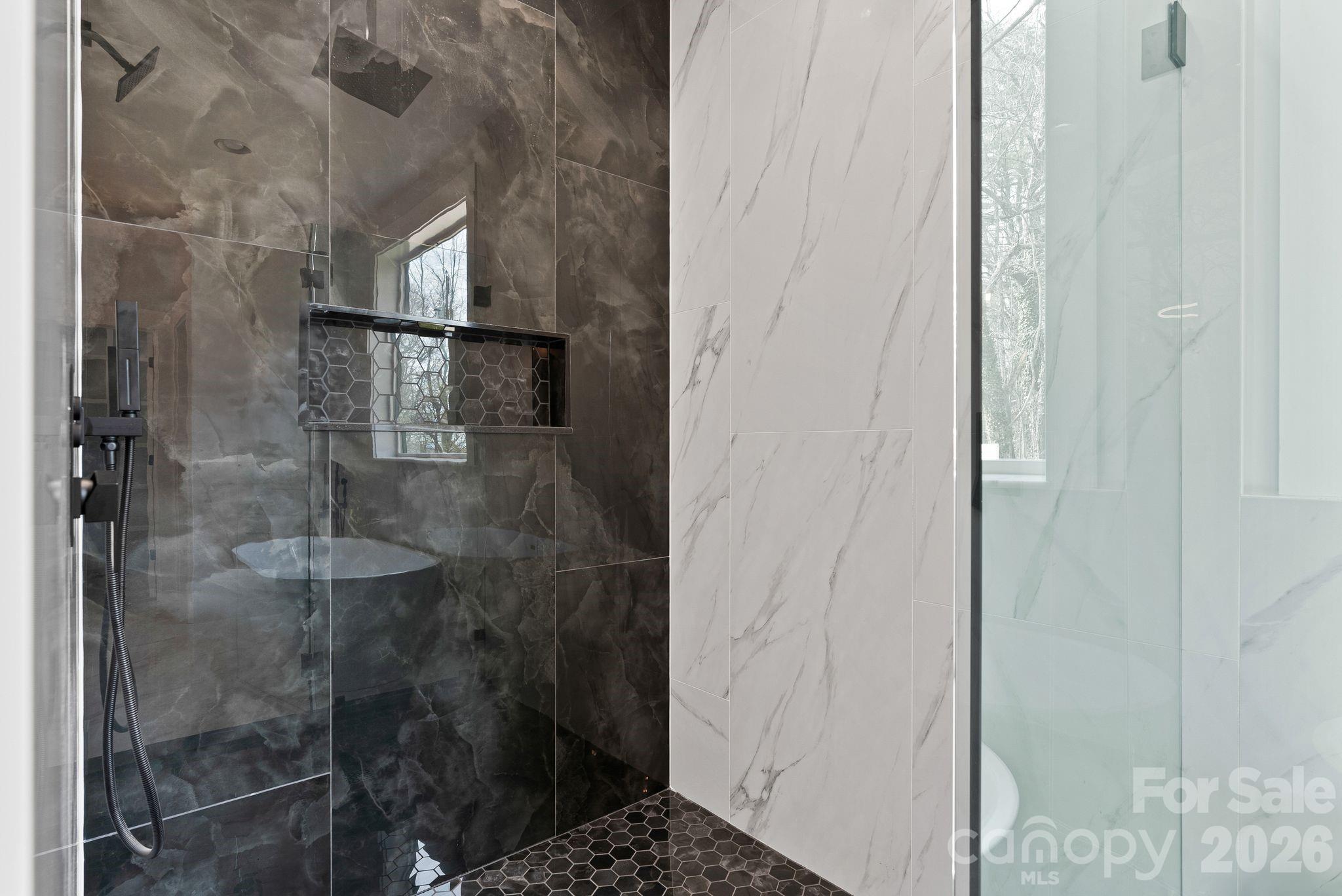 19 E Starnes Cove Road — Asheville