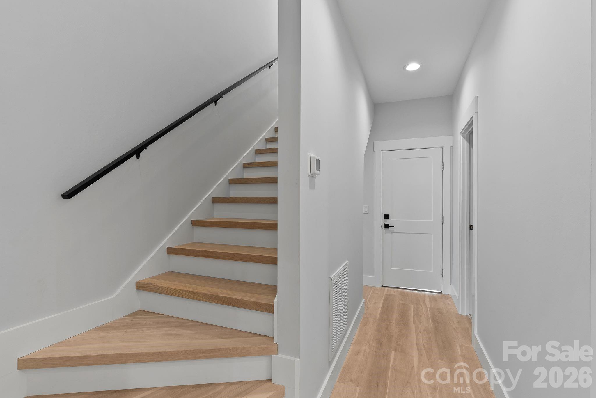 19 E Starnes Cove Road — Asheville