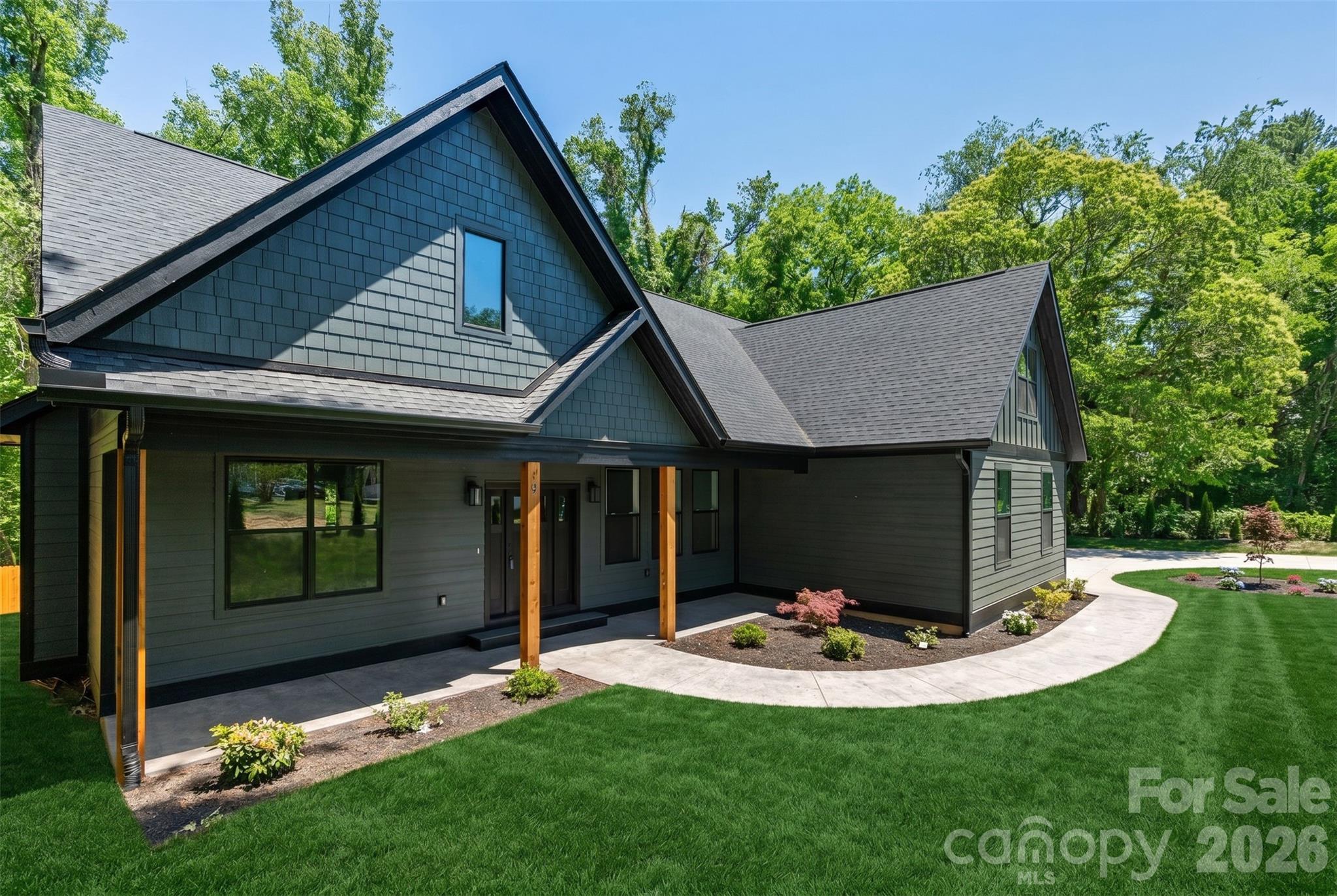 19 E Starnes Cove Road — Asheville