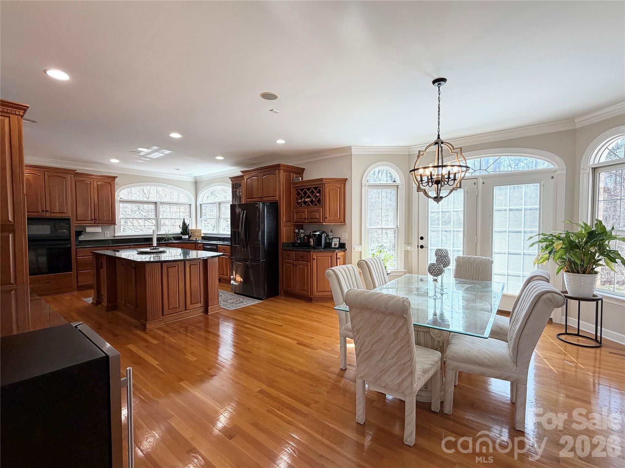 510 SE Stonecroft Court SE #32 — Lenoir