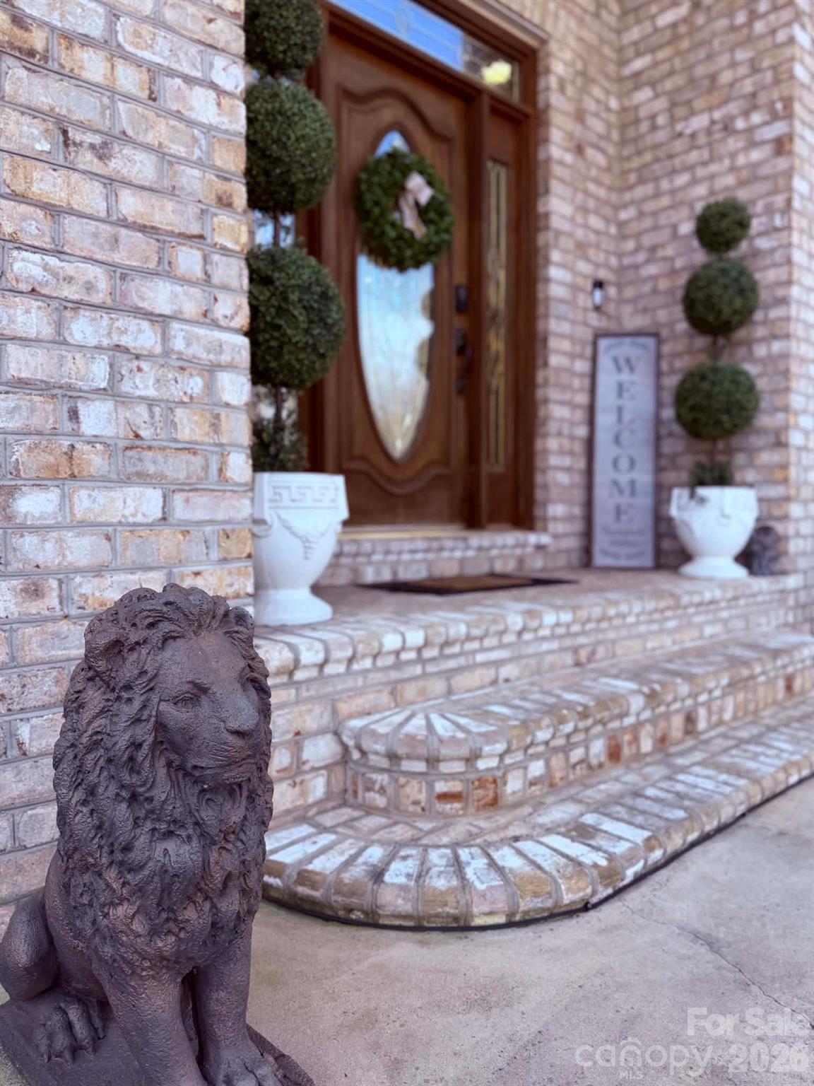 510 SE Stonecroft Court SE #32 — Lenoir