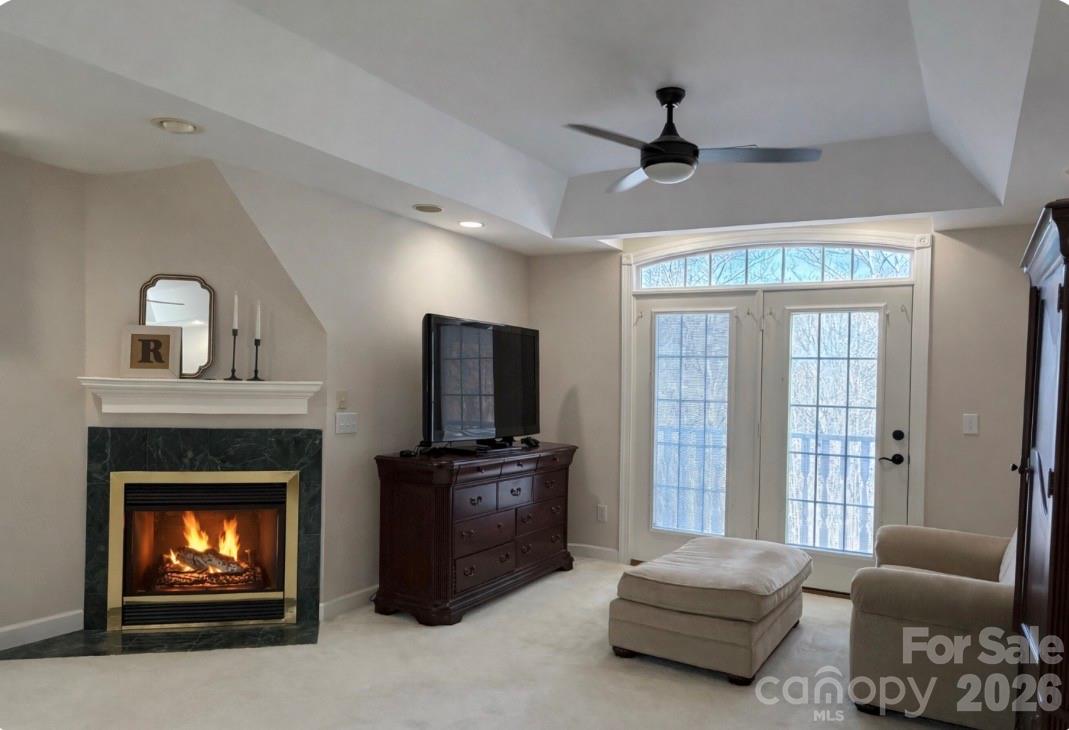 510 SE Stonecroft Court SE #32 — Lenoir