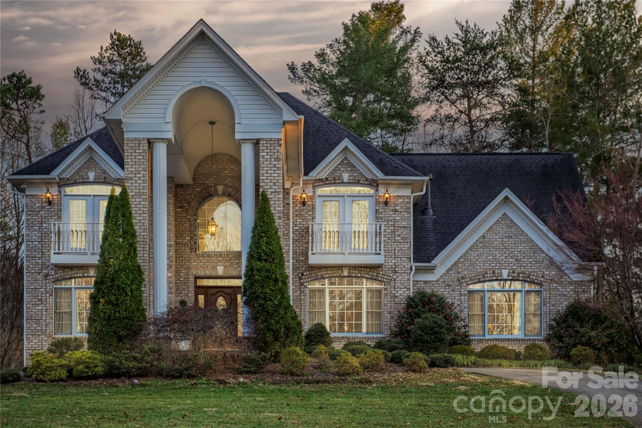 510 SE Stonecroft Court SE #32 — Lenoir