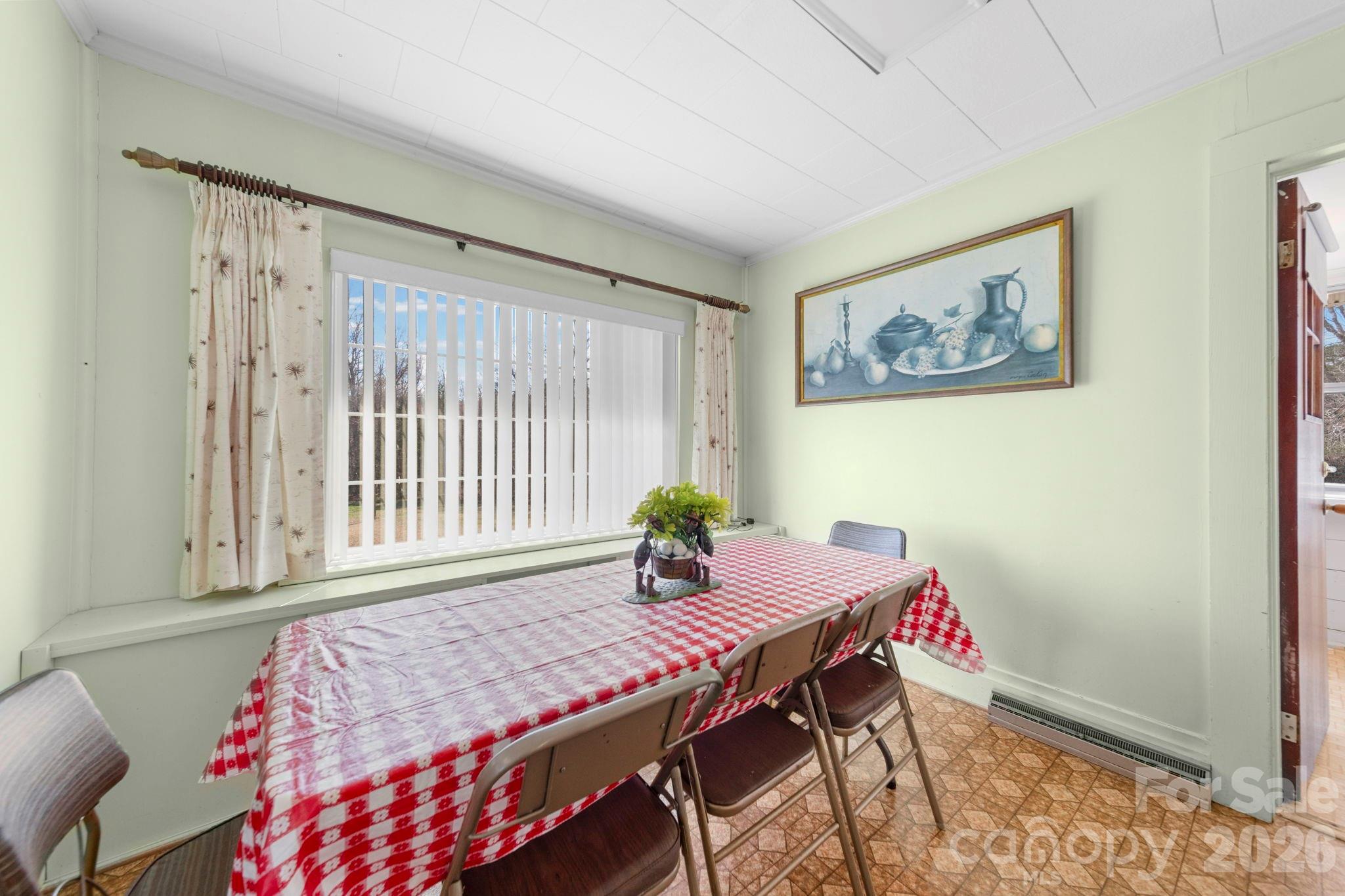 2350 Grubb Ferry Road — Salisbury