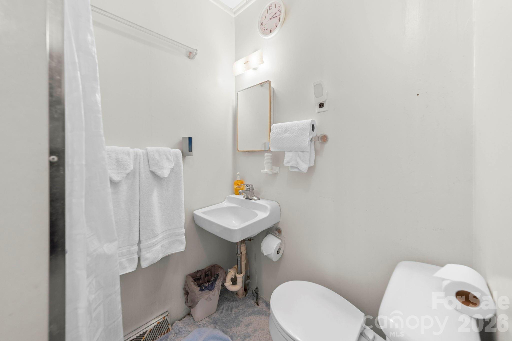 2350 Grubb Ferry Road — Salisbury
