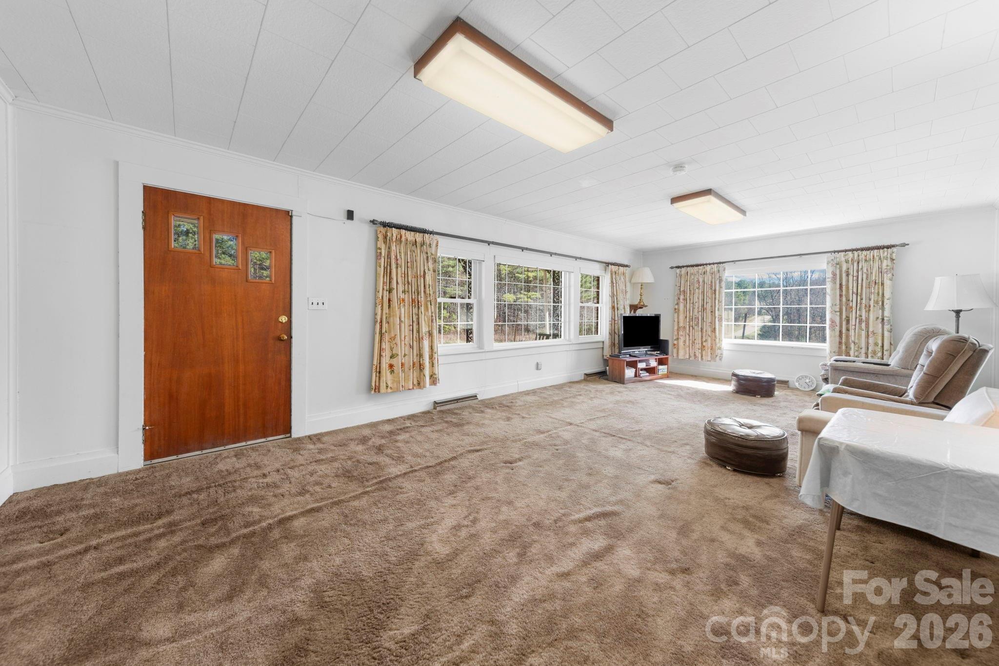 2350 Grubb Ferry Road — Salisbury