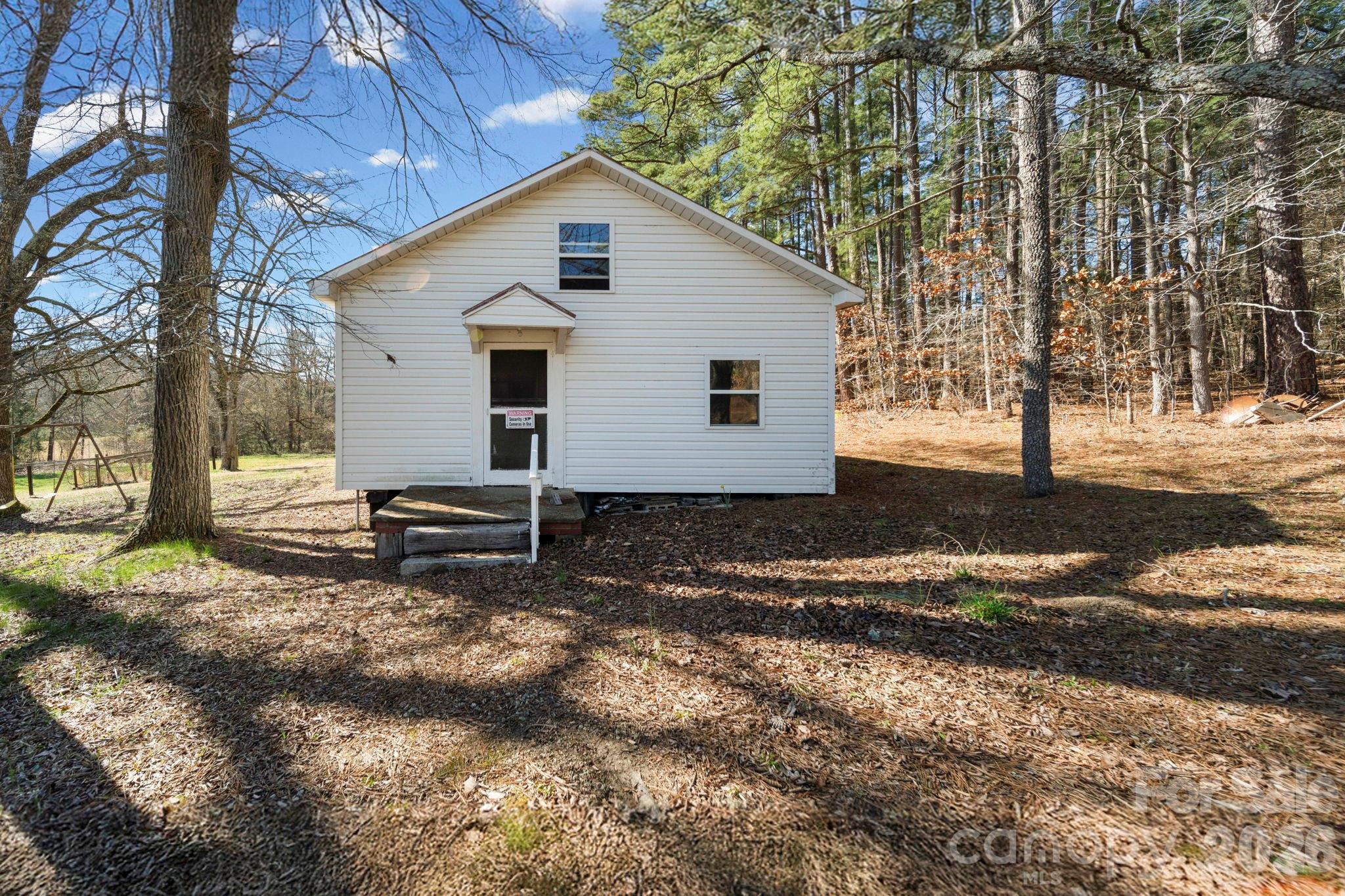 2350 Grubb Ferry Road — Salisbury