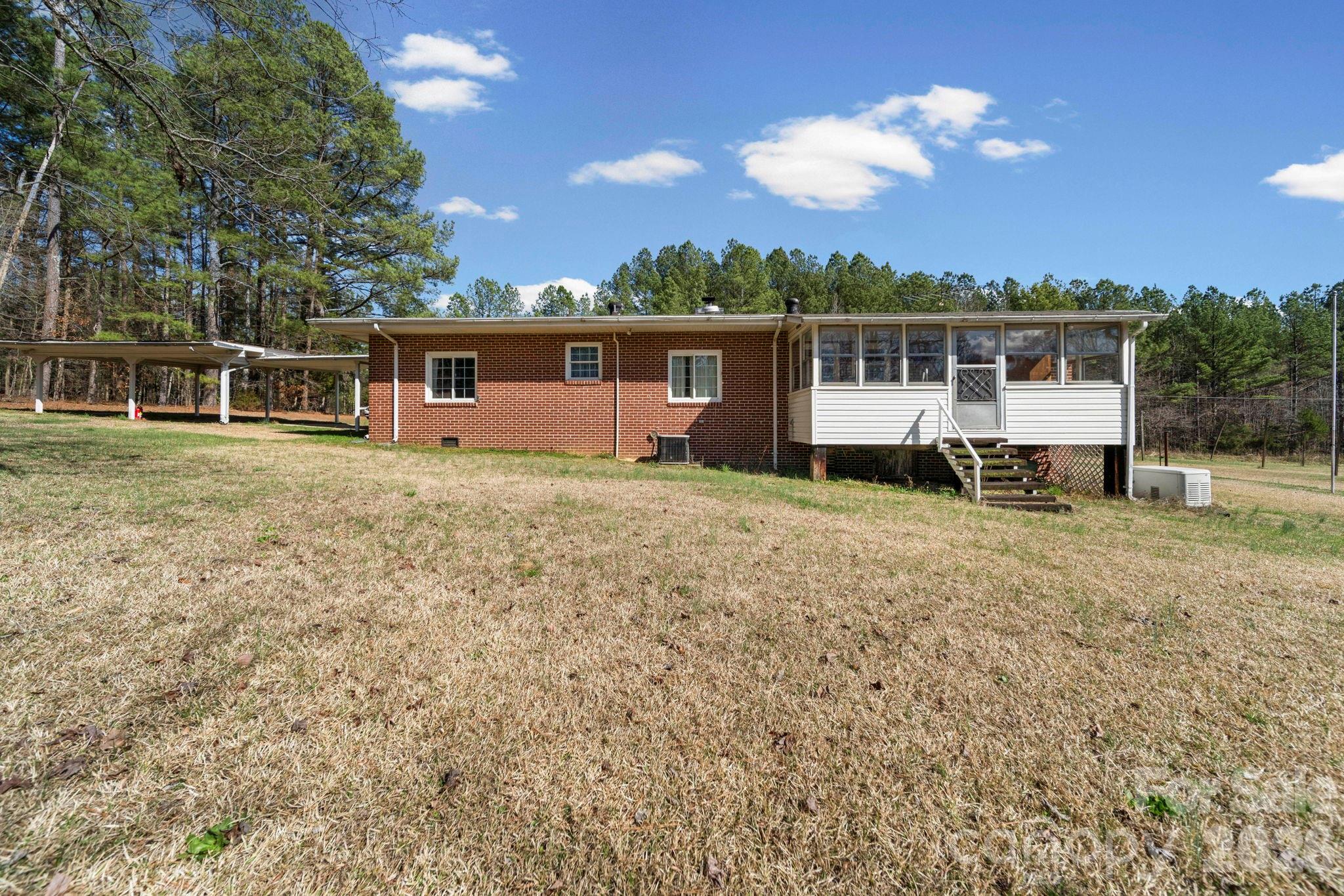 2350 Grubb Ferry Road — Salisbury