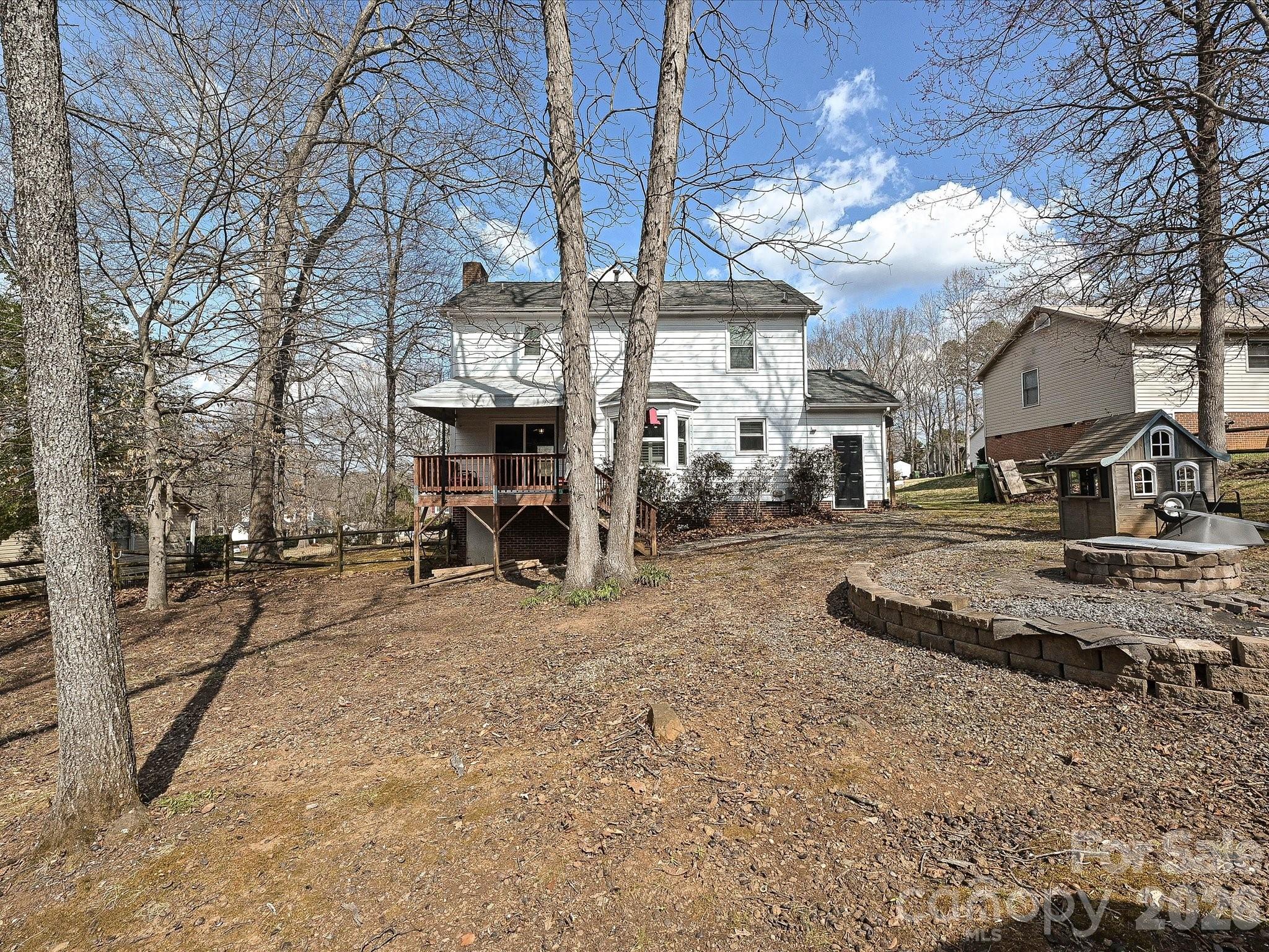 104 Deertrack Drive — Mount Holly