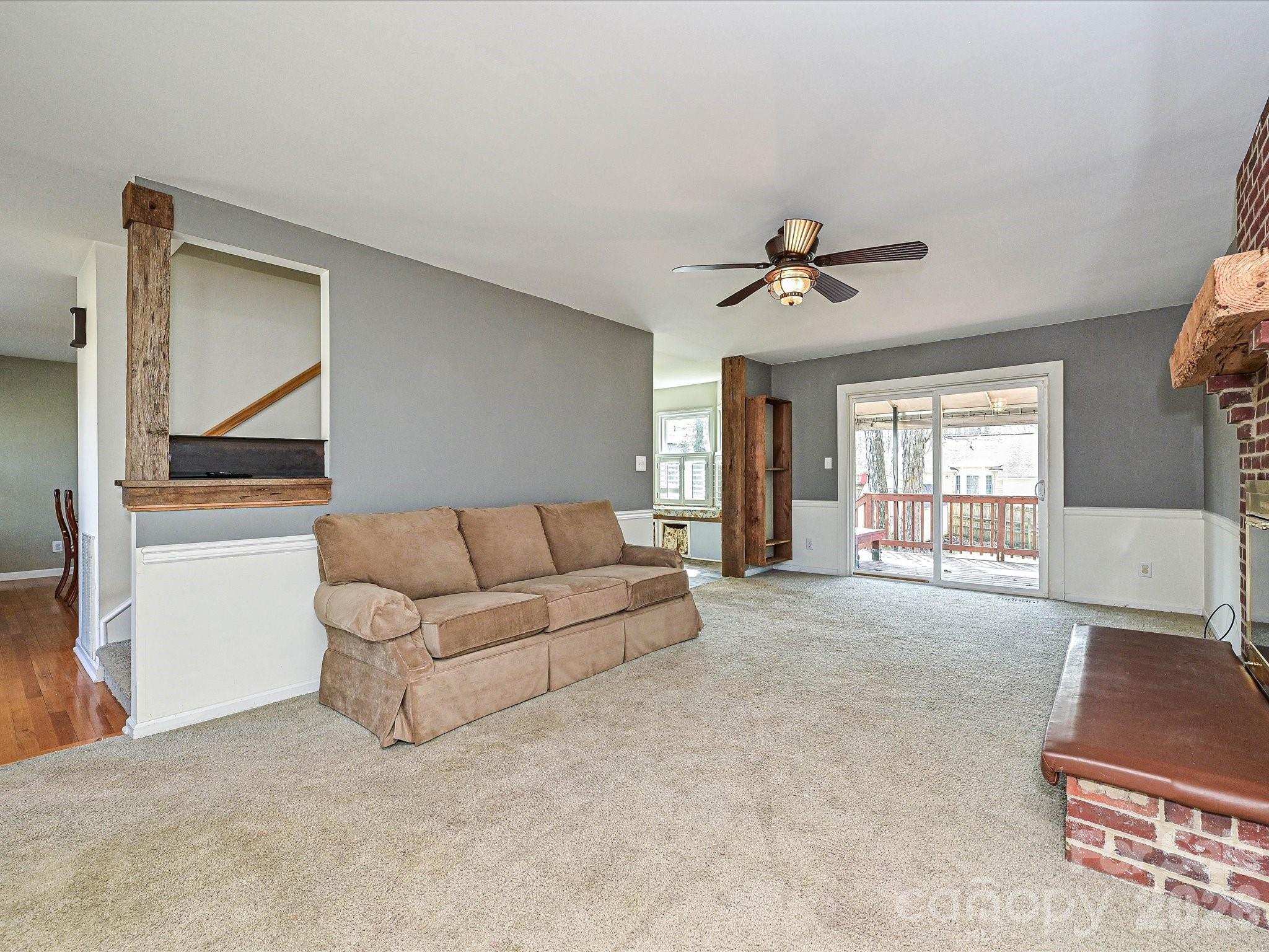 104 Deertrack Drive — Mount Holly