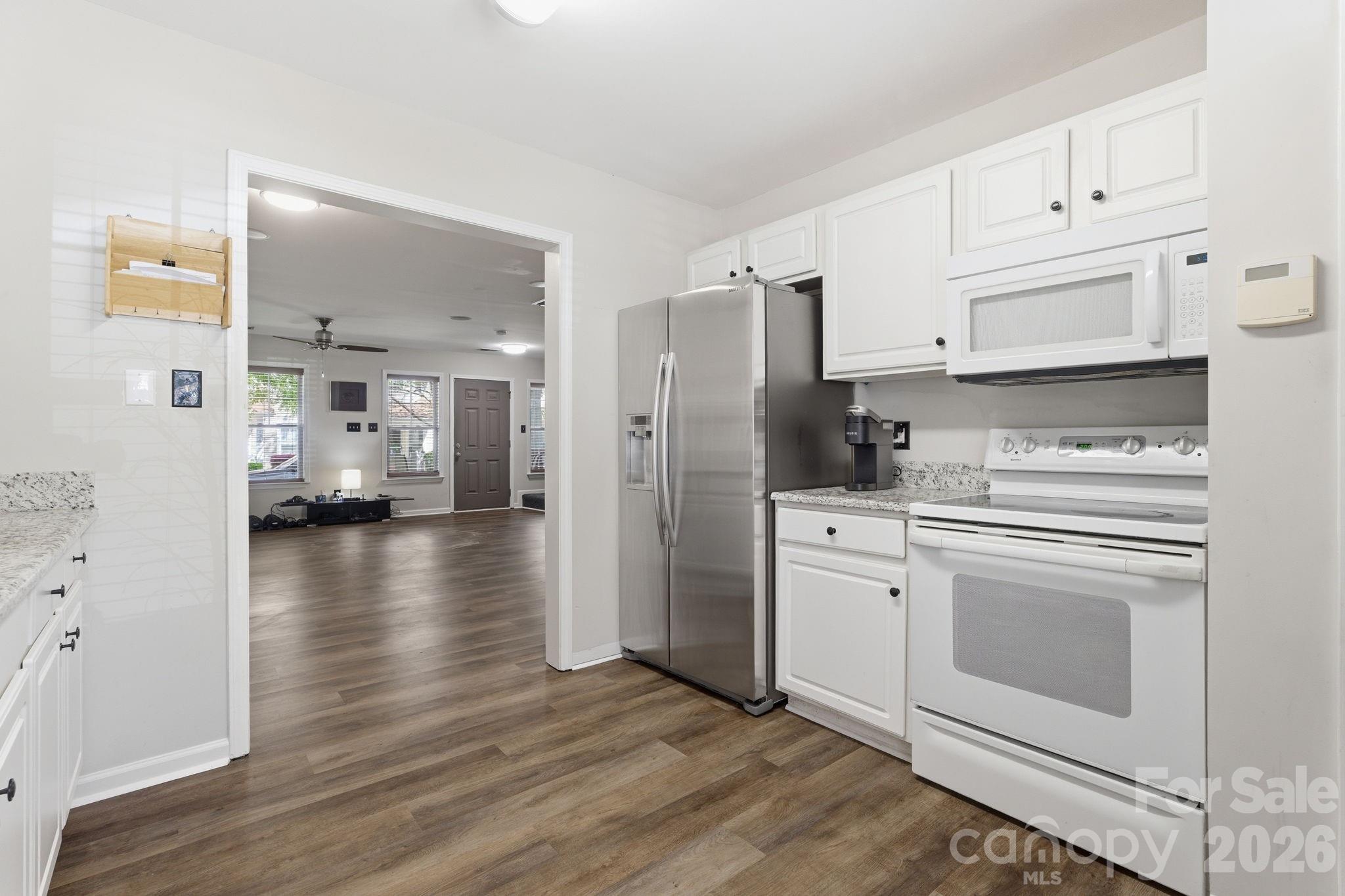 17361 Villanova Road — Huntersville