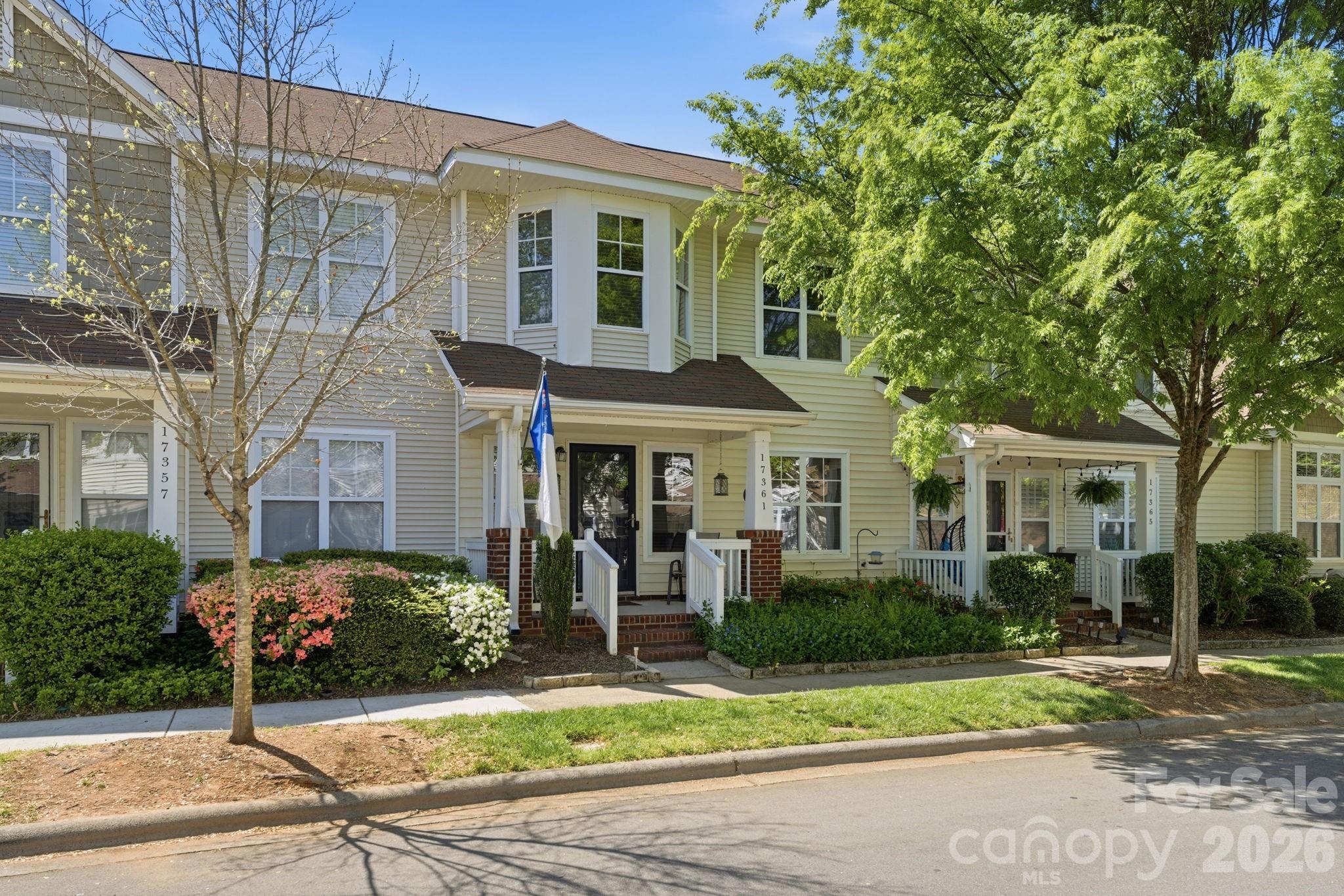 17361 Villanova Road — Huntersville