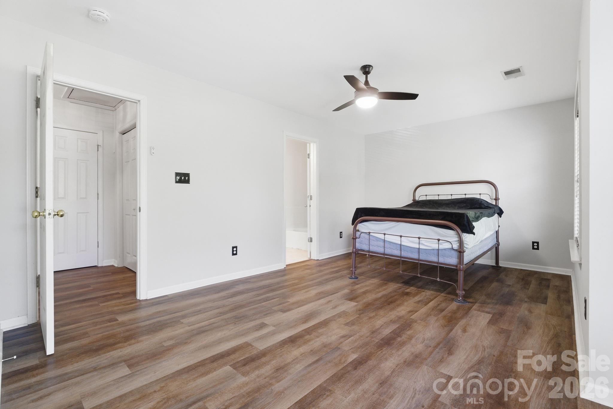 17361 Villanova Road — Huntersville