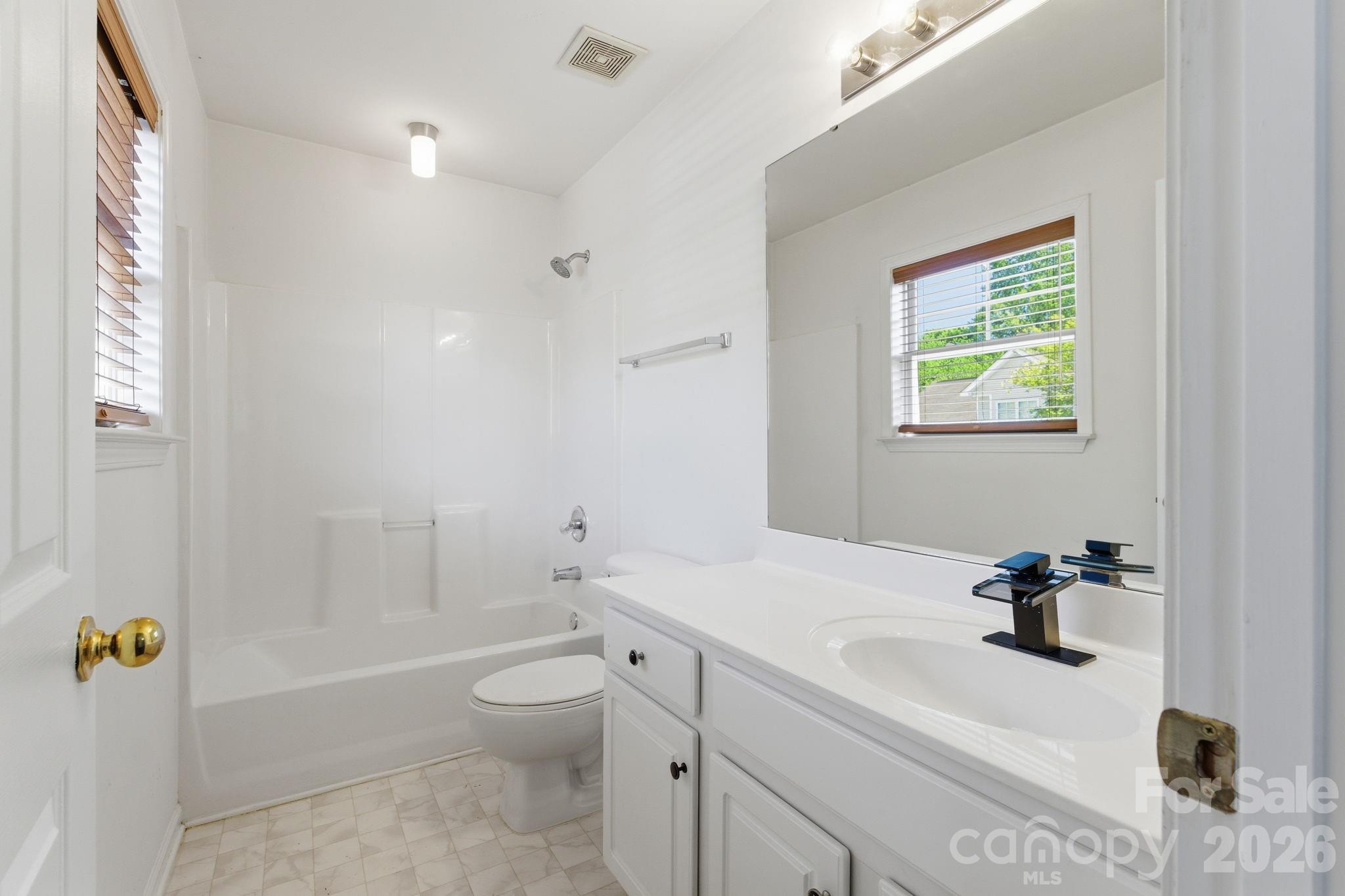 17361 Villanova Road — Huntersville