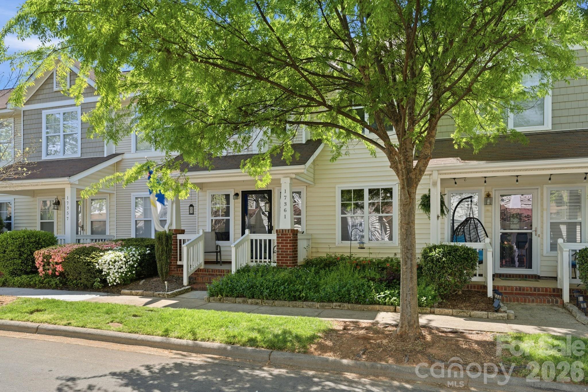 17361 Villanova Road — Huntersville