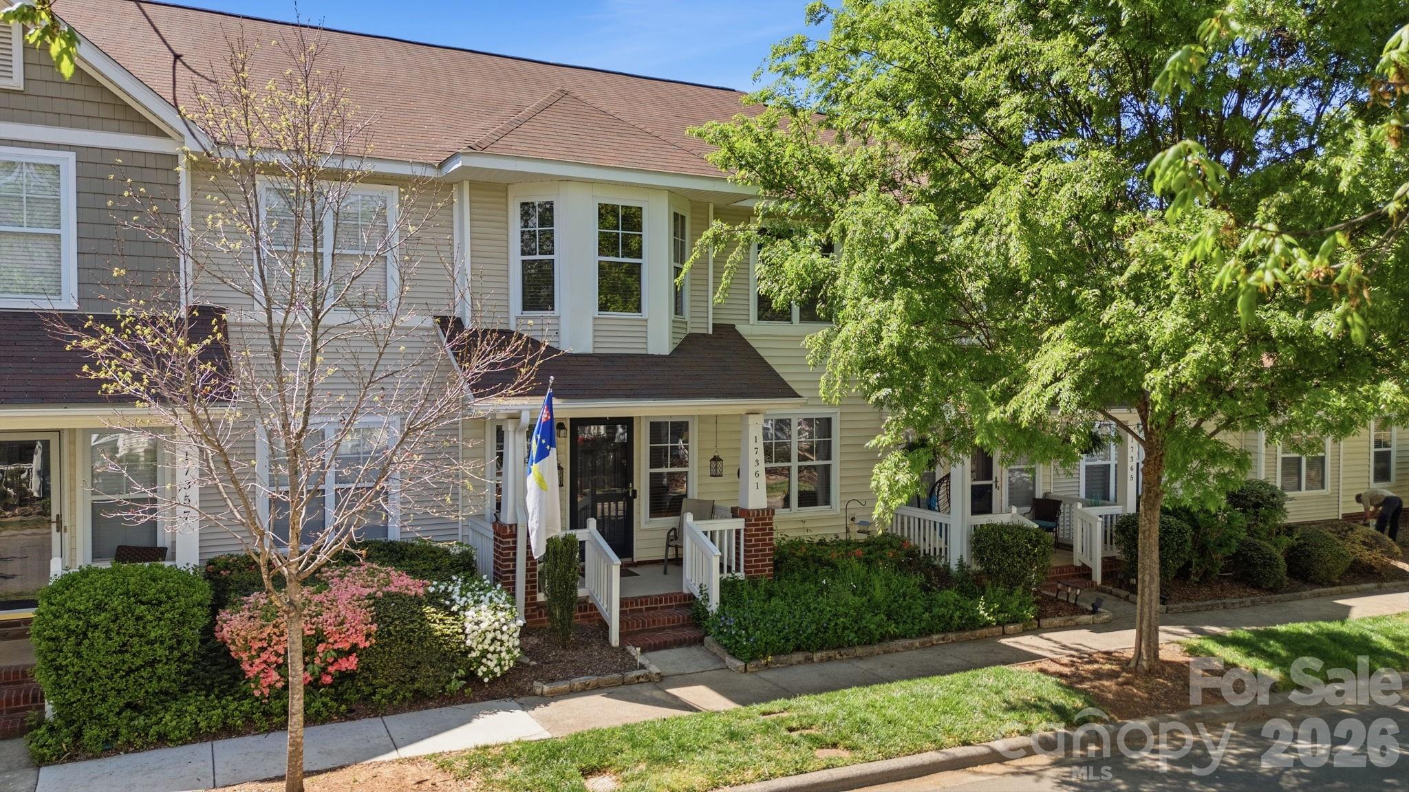 17361 Villanova Road — Huntersville