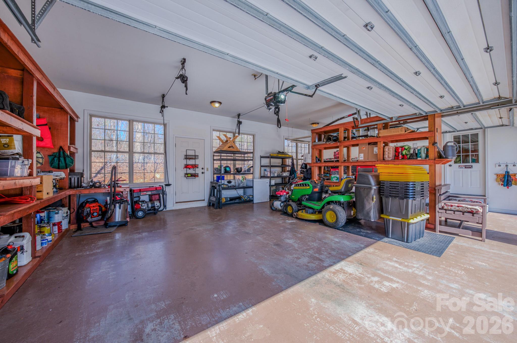 3975 Plantation Drive — Morganton