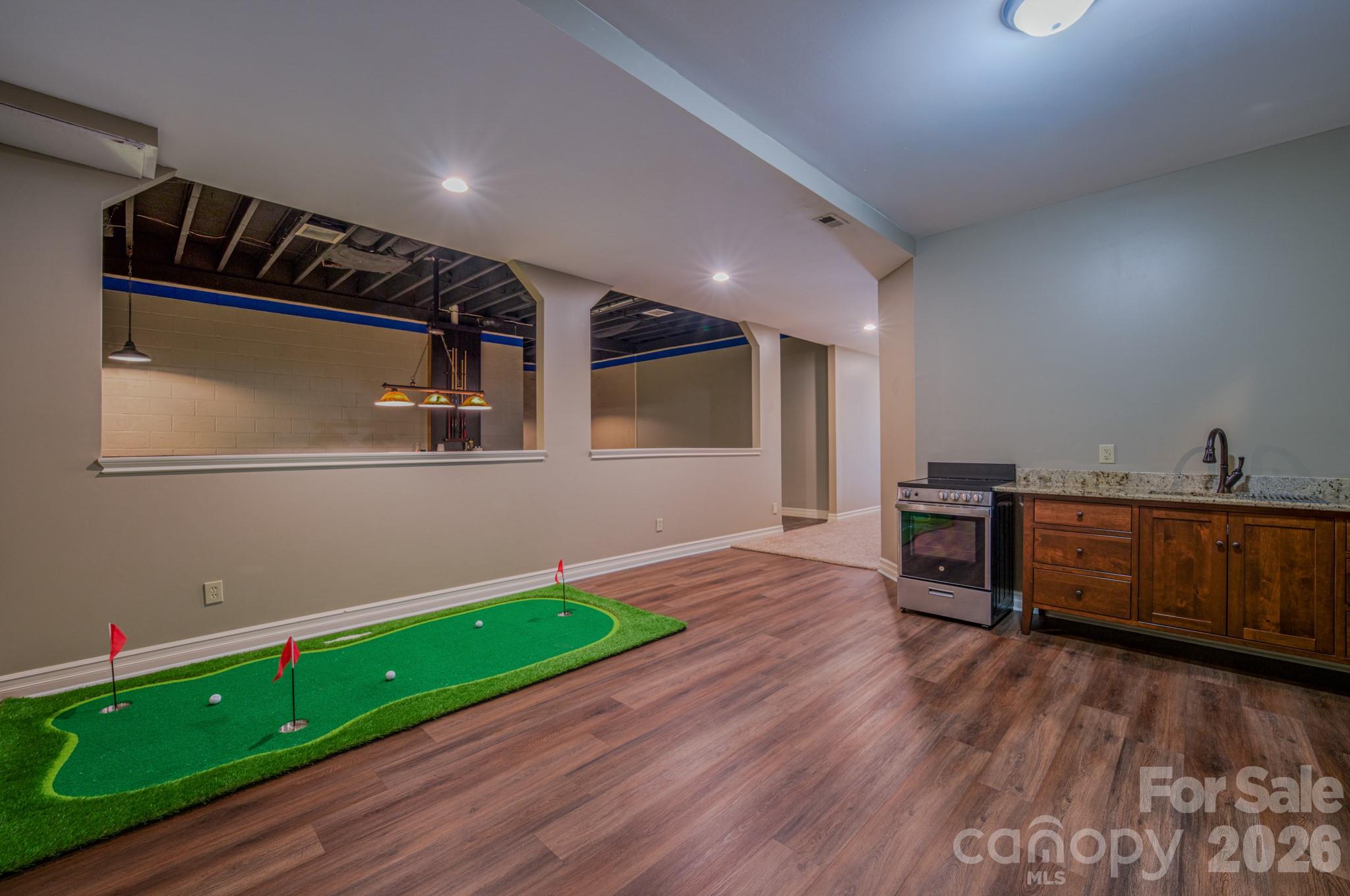3975 Plantation Drive — Morganton