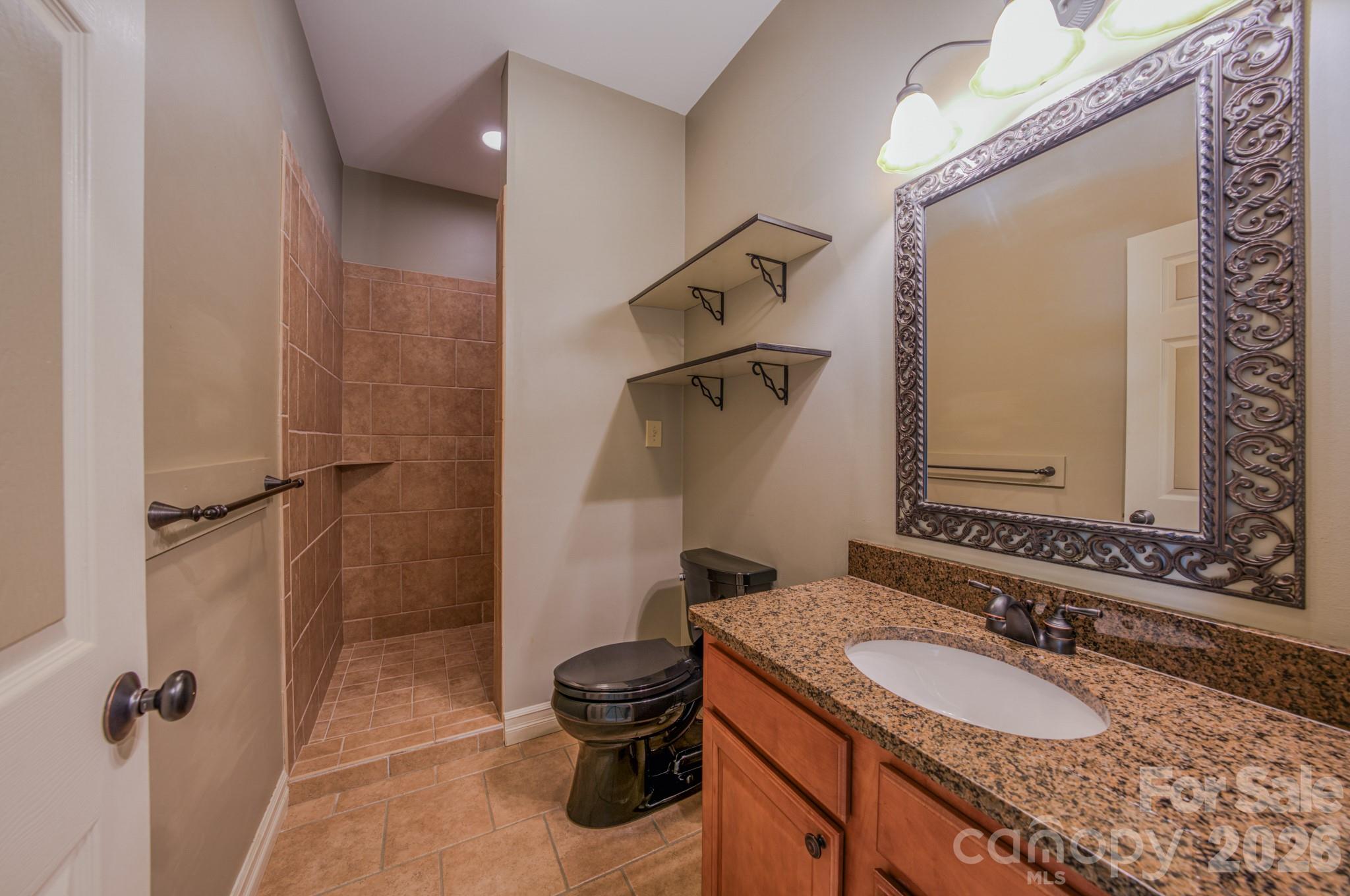 3975 Plantation Drive — Morganton