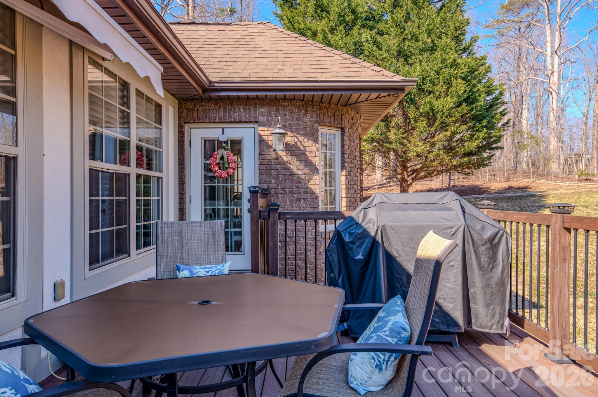 3975 Plantation Drive — Morganton