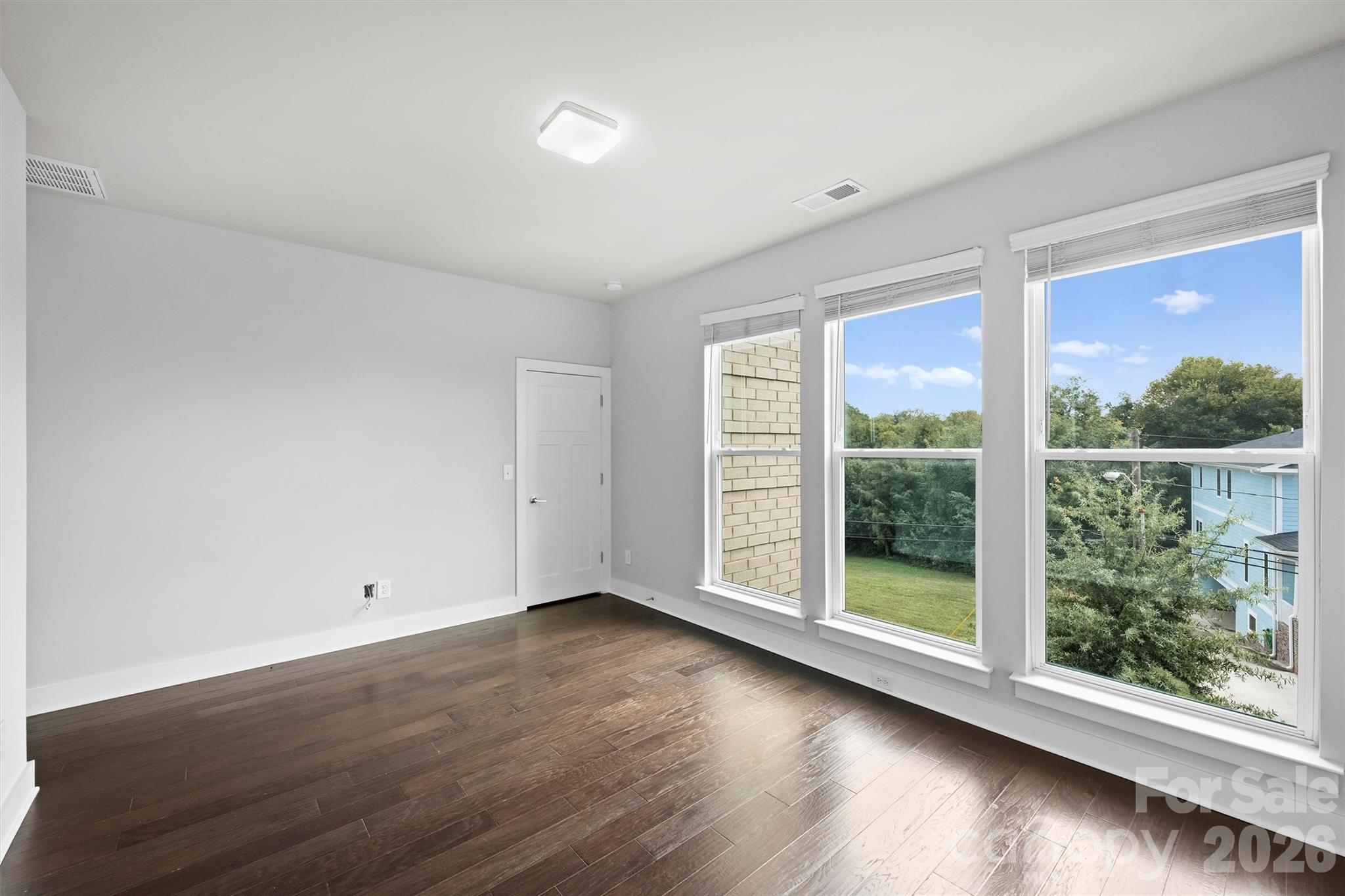 1555 Duckworth Avenue — Charlotte