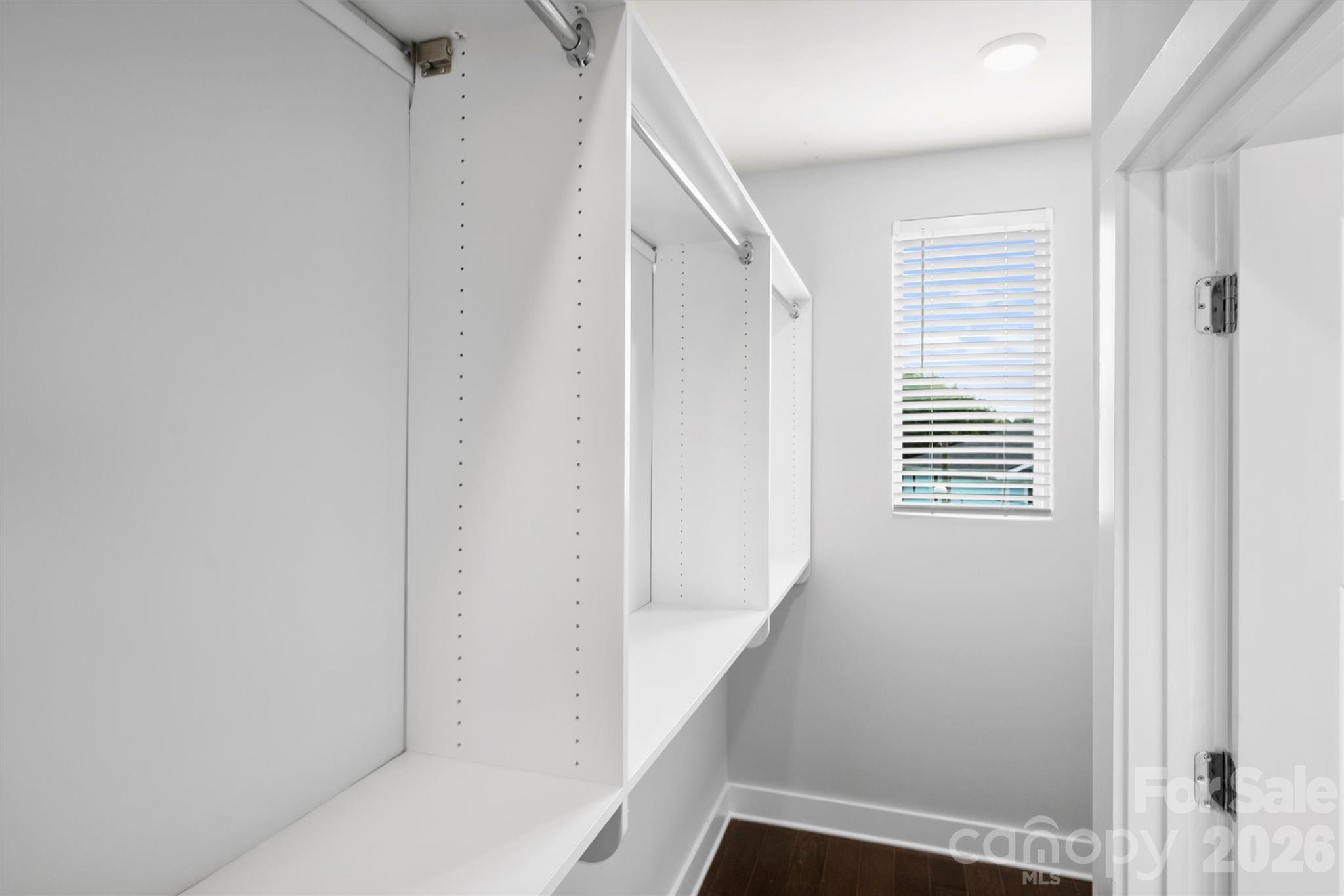 1555 Duckworth Avenue — Charlotte