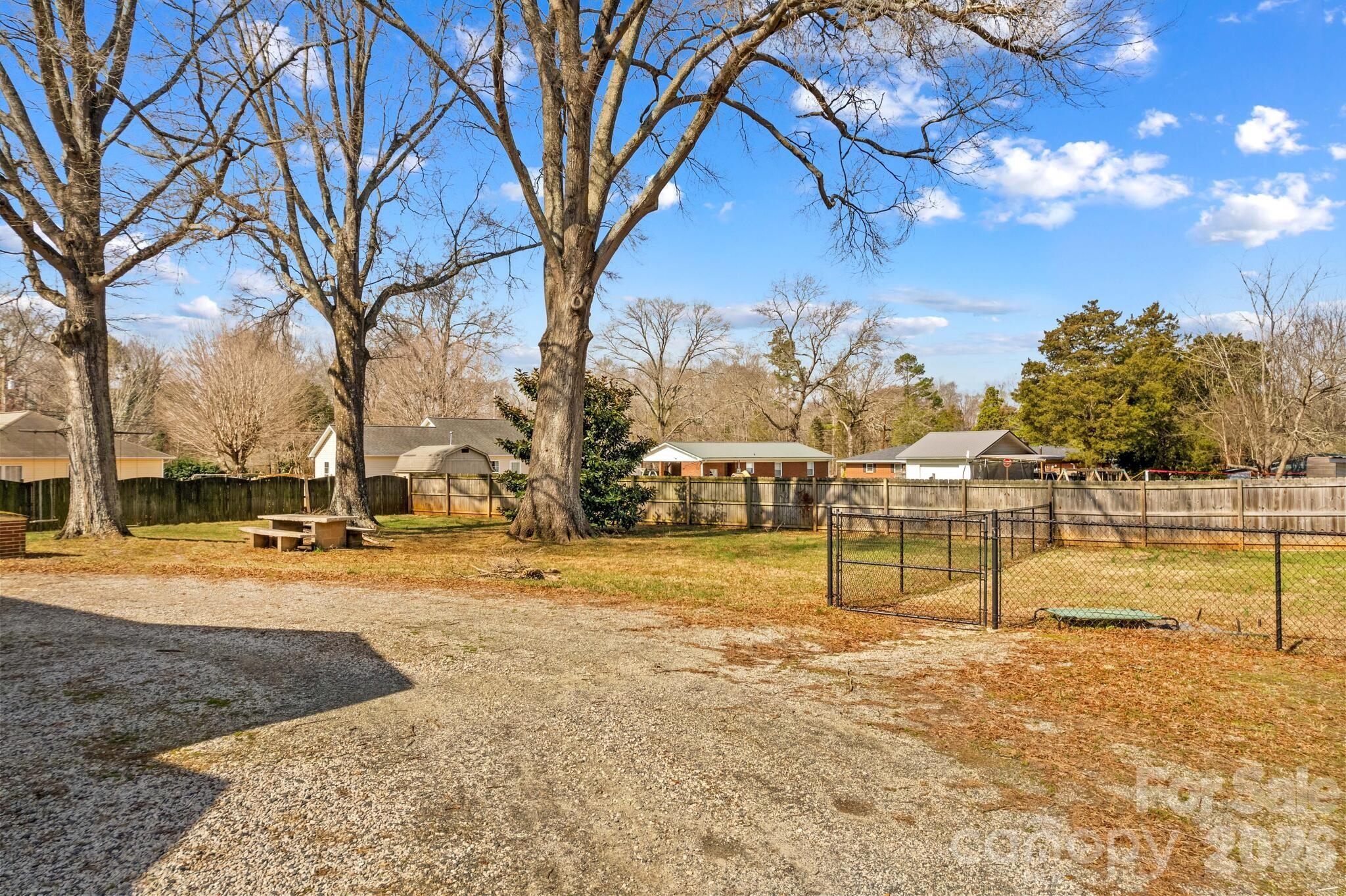 416 W Peeler Street — Salisbury