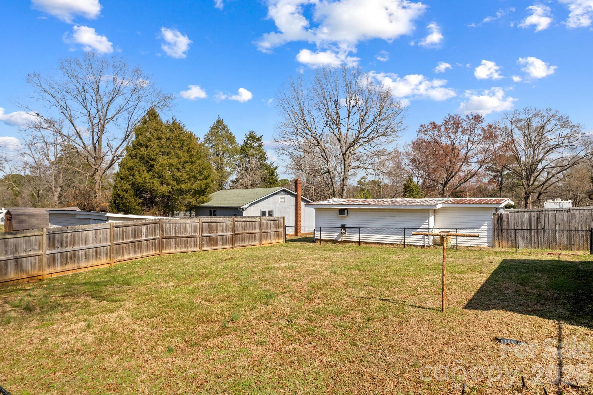 416 W Peeler Street — Salisbury