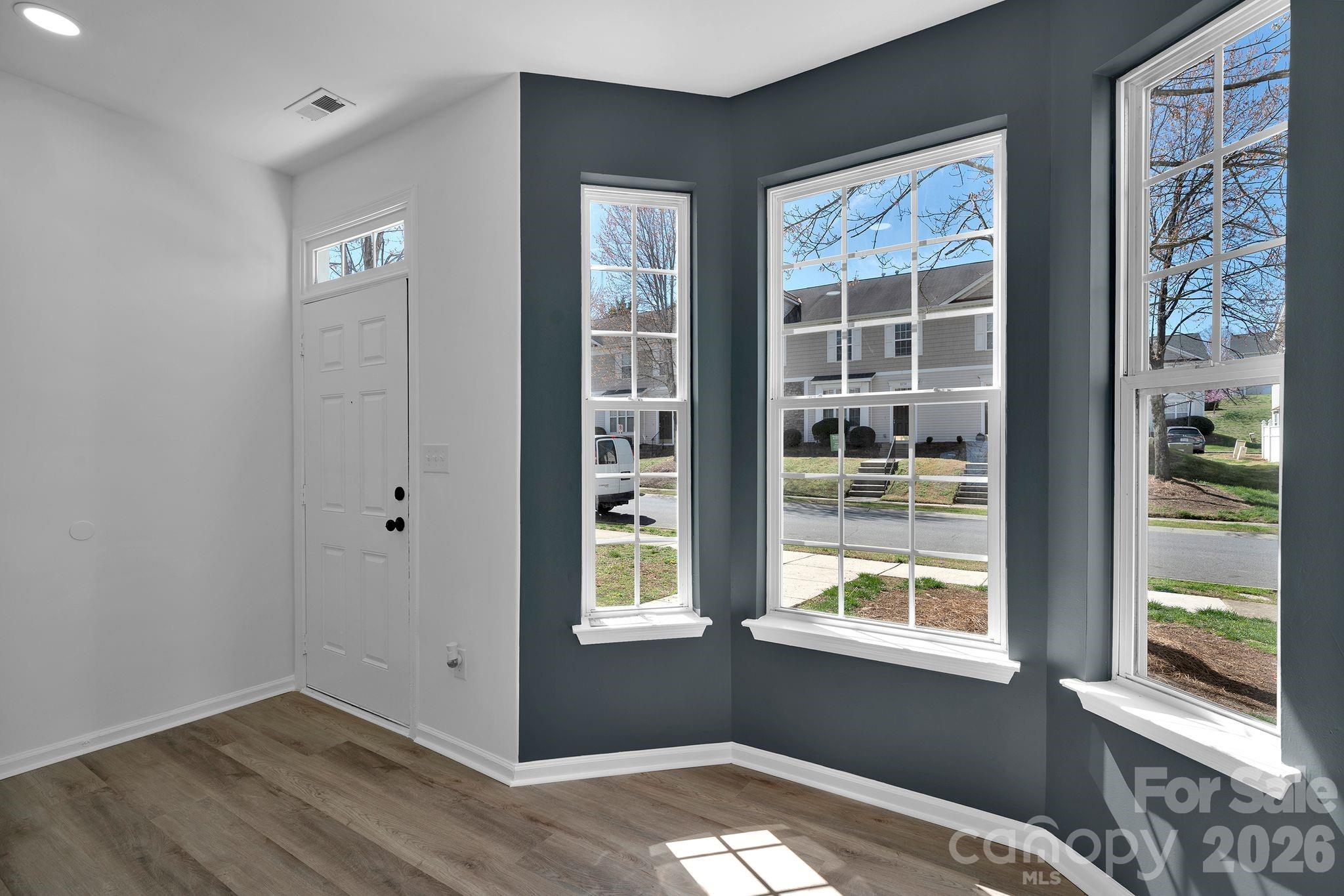 8131 Kings Creek Drive — Charlotte