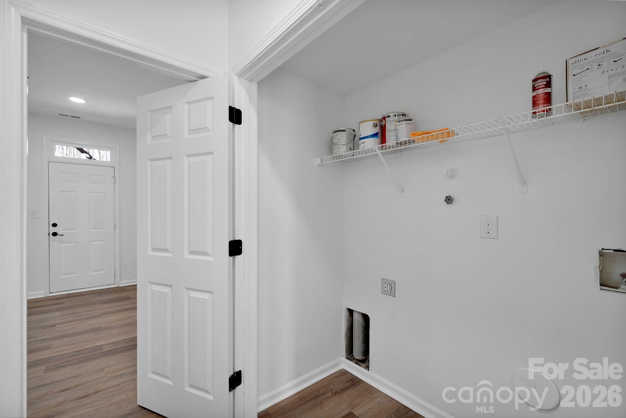 8131 Kings Creek Drive — Charlotte