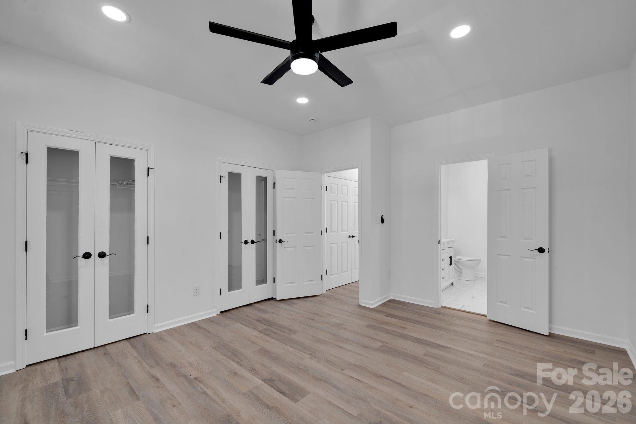 8131 Kings Creek Drive — Charlotte