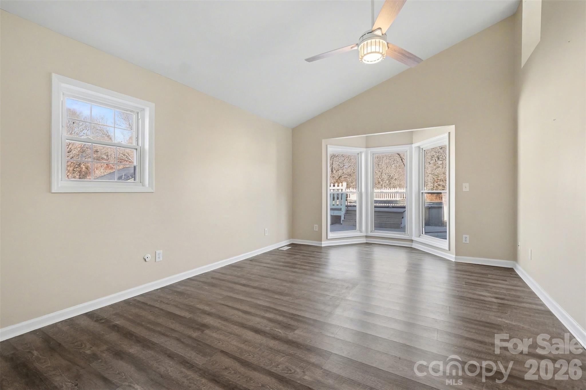 402 Shinnville Road — Mooresville